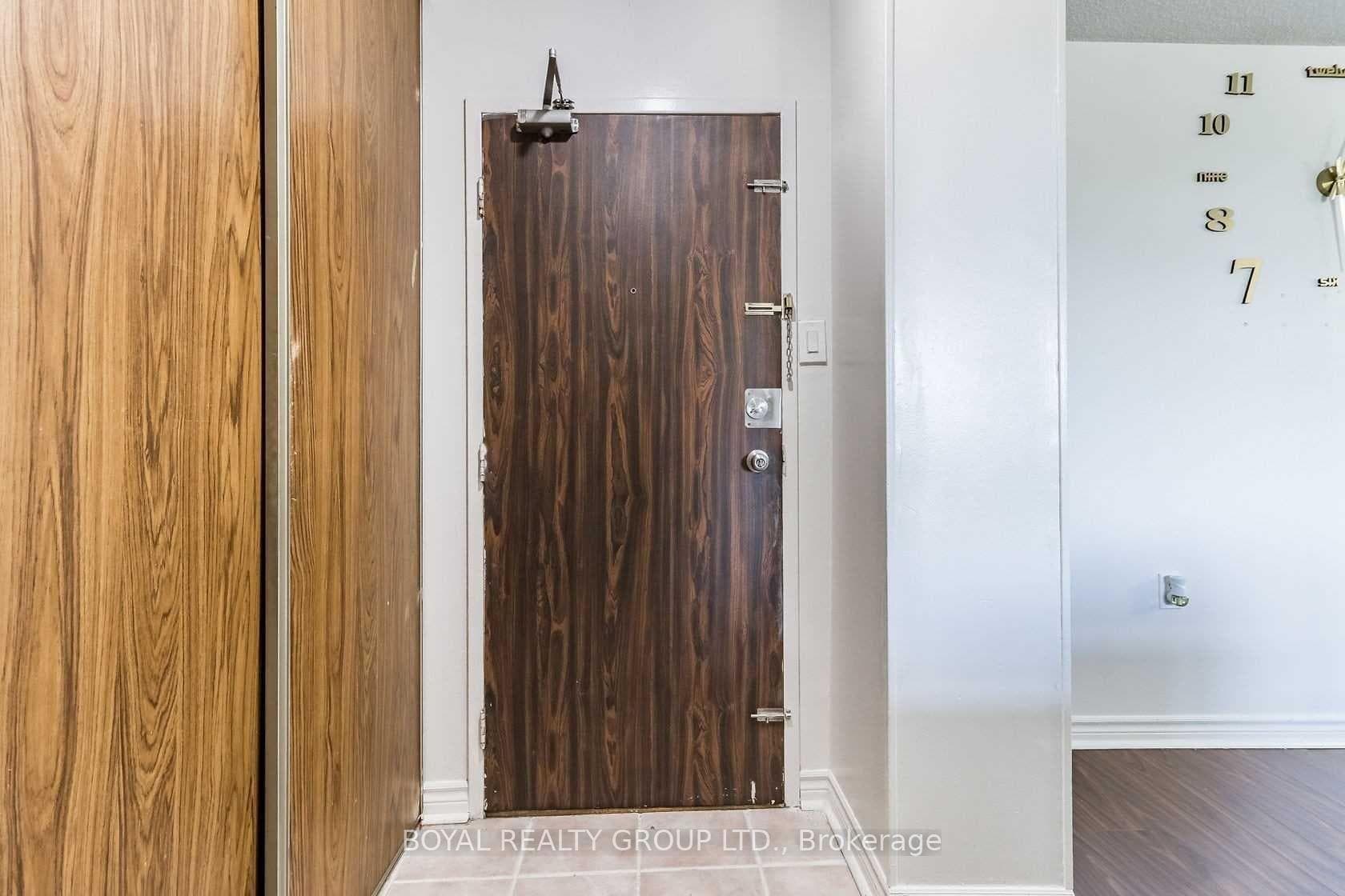 18 Knightsbridge Road Unit 303 - Condo photo 7 of 32 in Brampton, Ontario