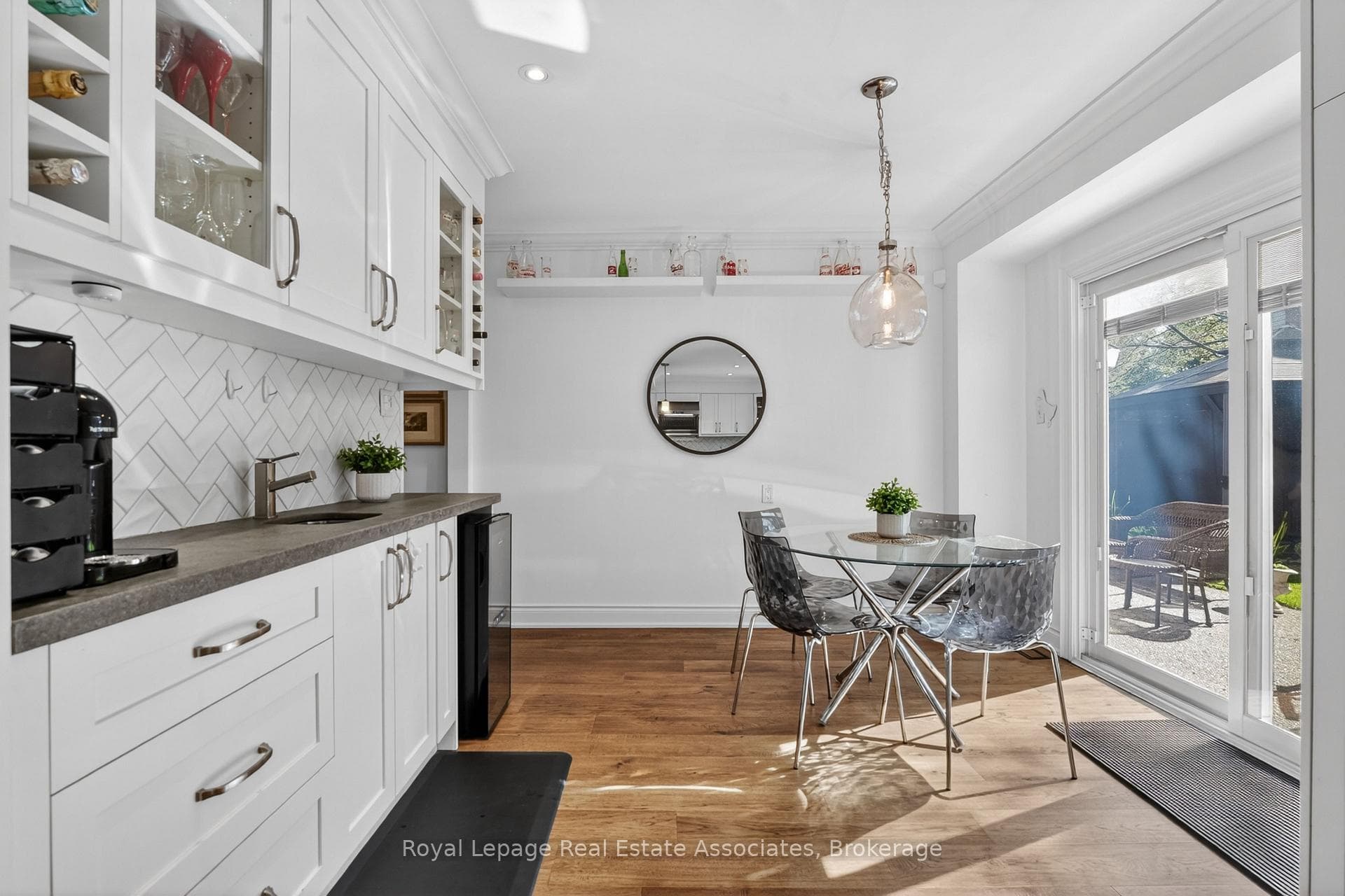174 Cheverie Street - Detached photo 16 of 49 in Oakville, Ontario