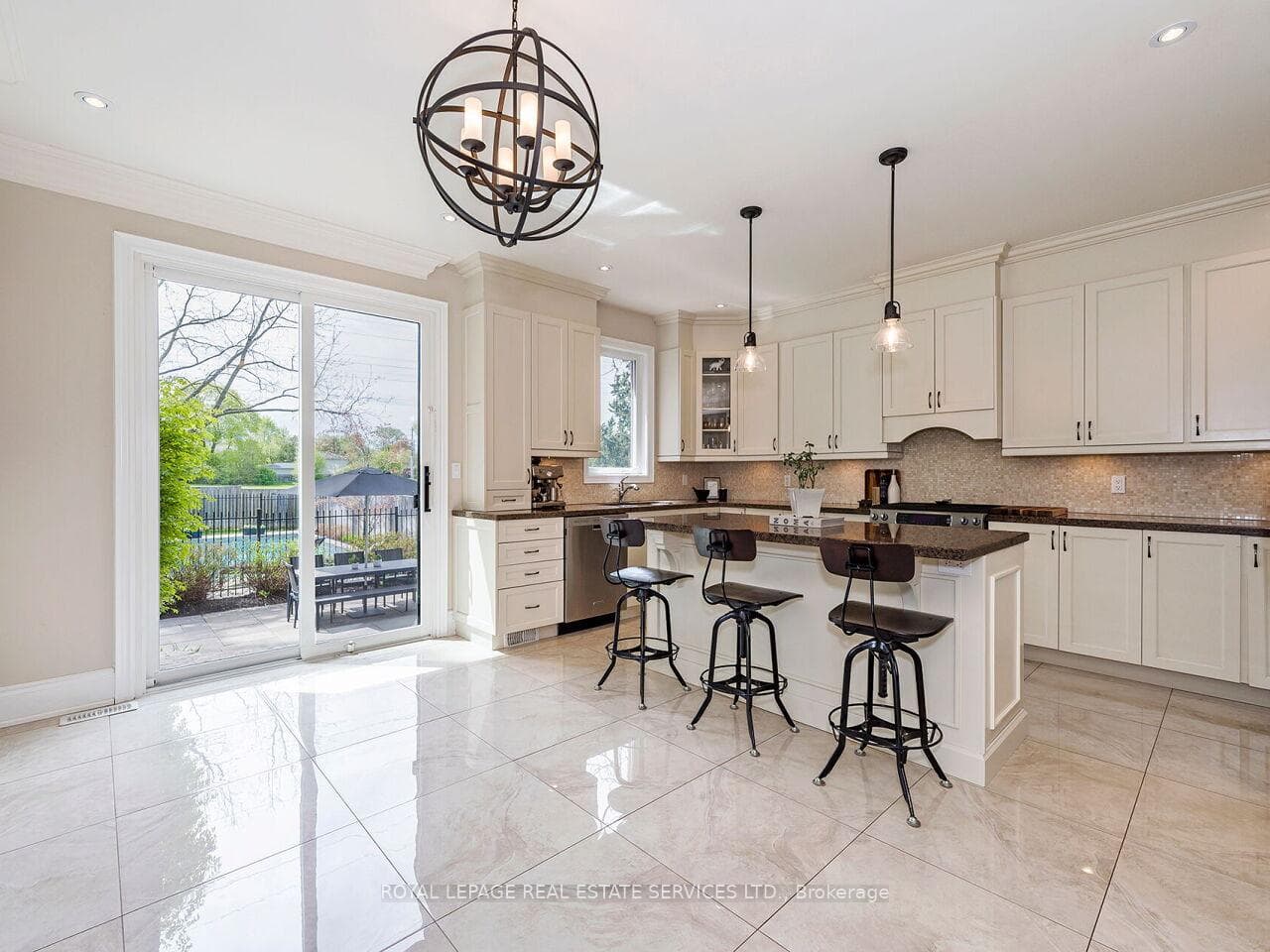 24 Jopling Avenue - Detached photo 12 of 47 in Etobicoke (Islington / Rexdale), Ontario