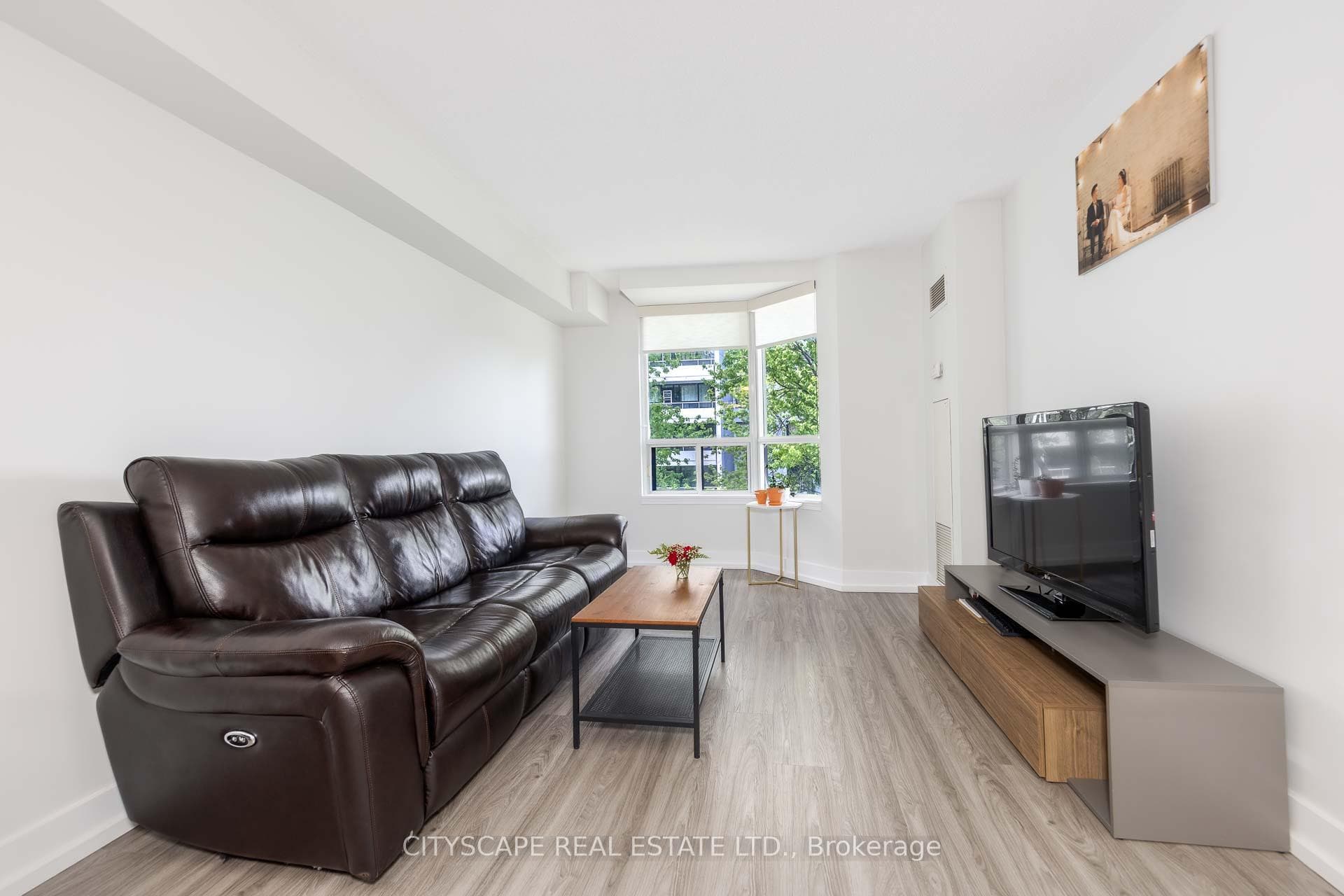 5940 Yonge Street Unit 609 - Condo photo 14 of 20 in Thornhill / Willowdale, Ontario