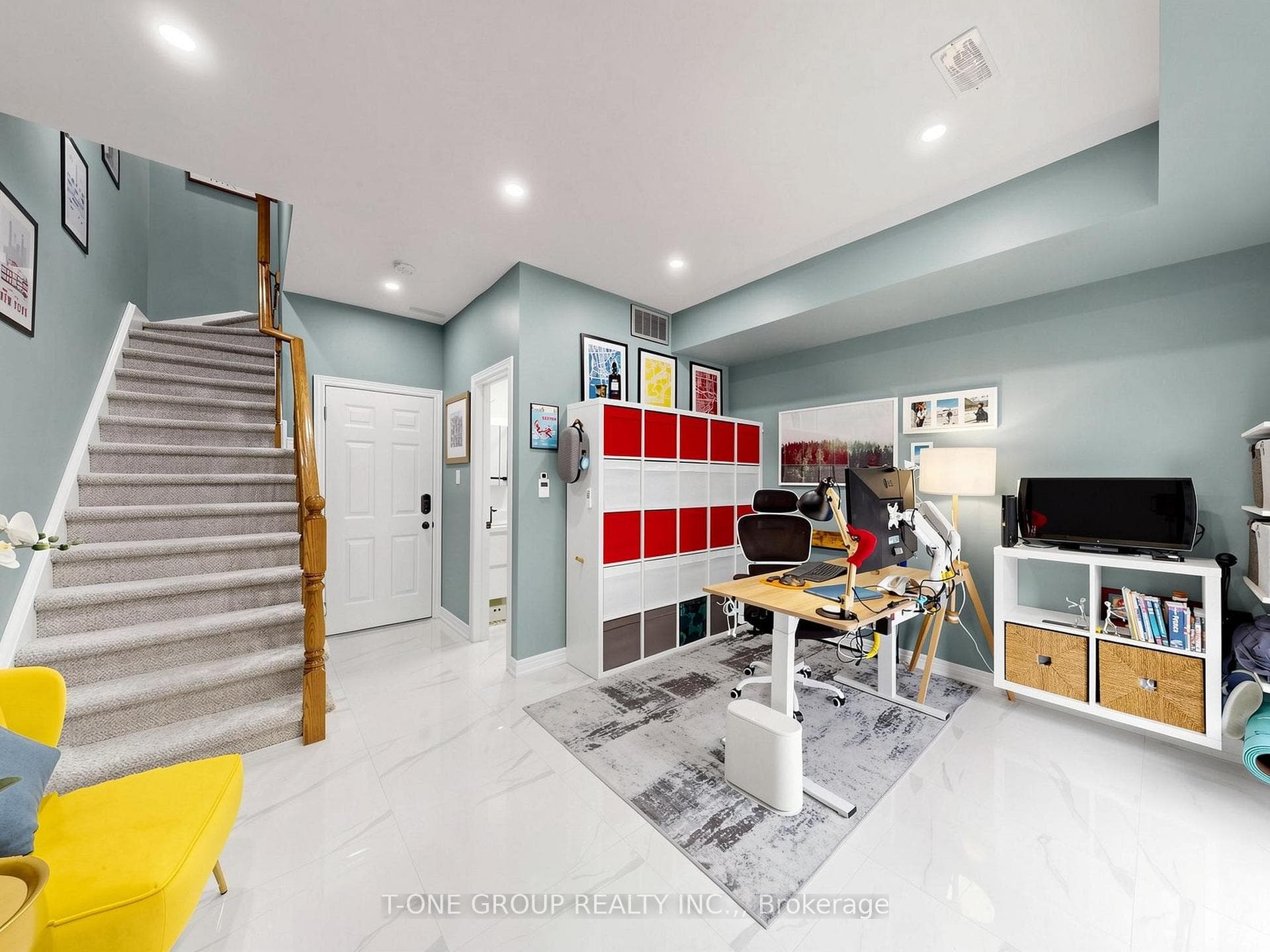 685 Rowley Common - Townhouse photo 28 of 43 in Burlington, Ontario
