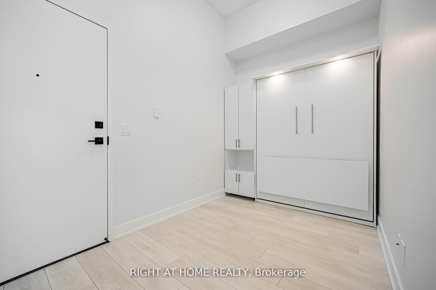 2485 Taunton Road Unit 451 - Condo photo 6 of 27 in Oakville, Ontario