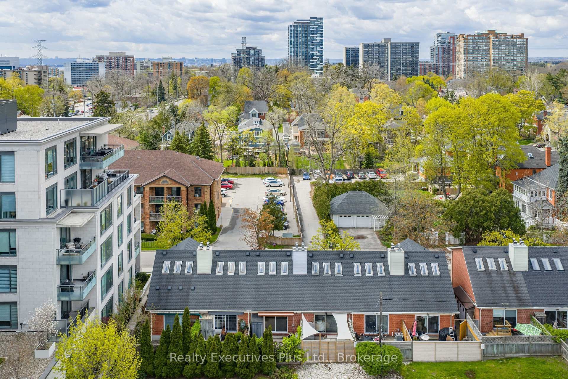 463 Blathwayte Lane - Townhouse photo 45 of 48 in Burlington, Ontario