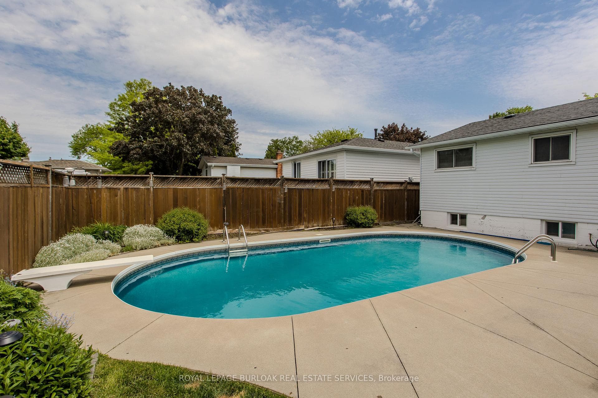 3125 Michael Crescent - Detached photo 24 of 34 in Burlington, Ontario