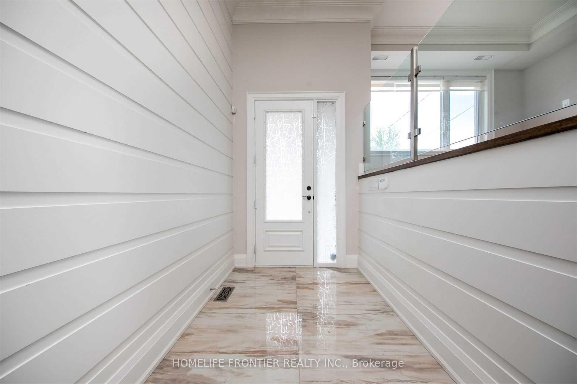 82 Cameron Avenue - Detached photo 5 of 24 in Thornhill / Willowdale, Ontario