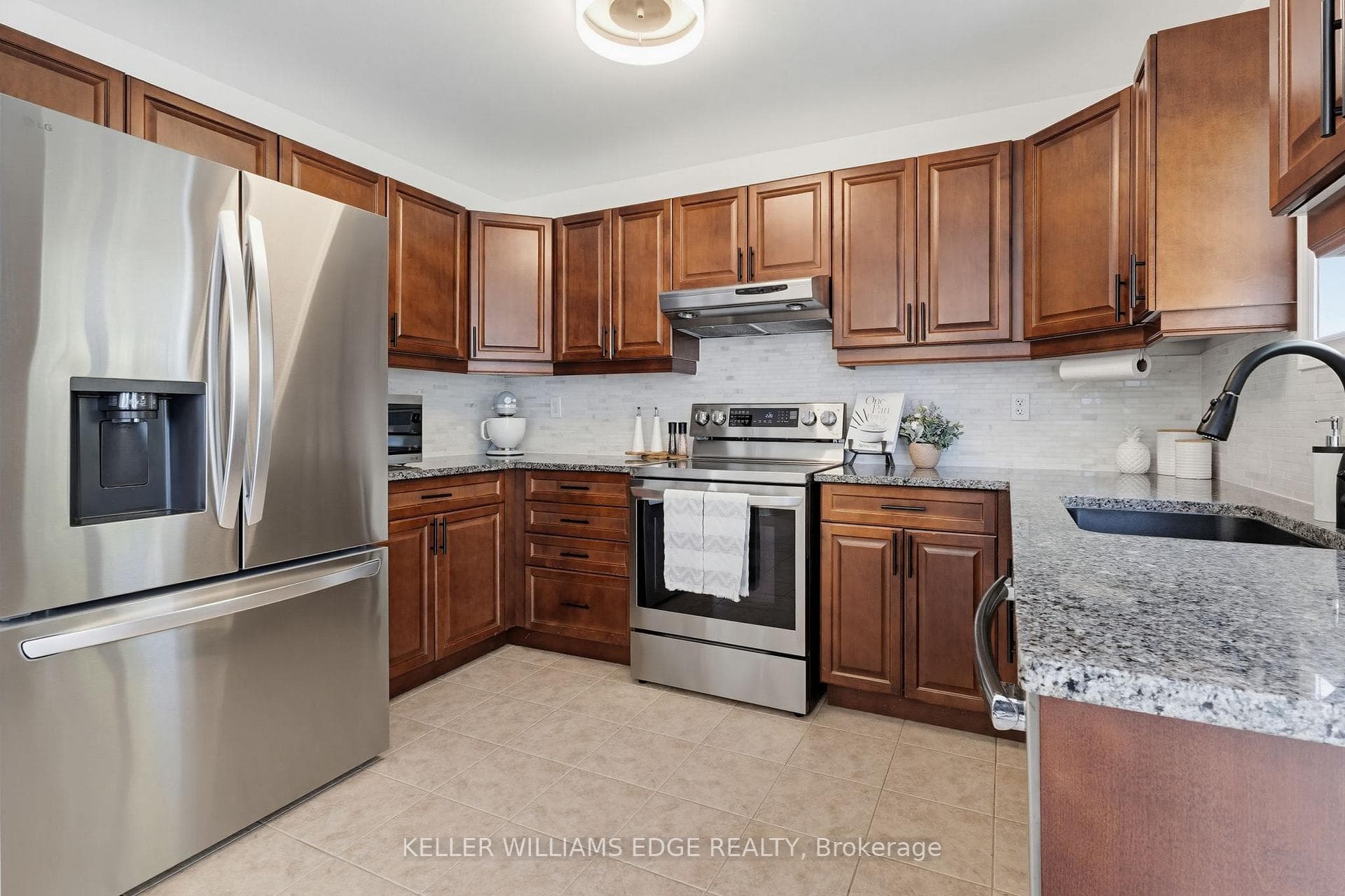 5398 Langford Road - Detached photo 9 of 40 in Burlington, Ontario