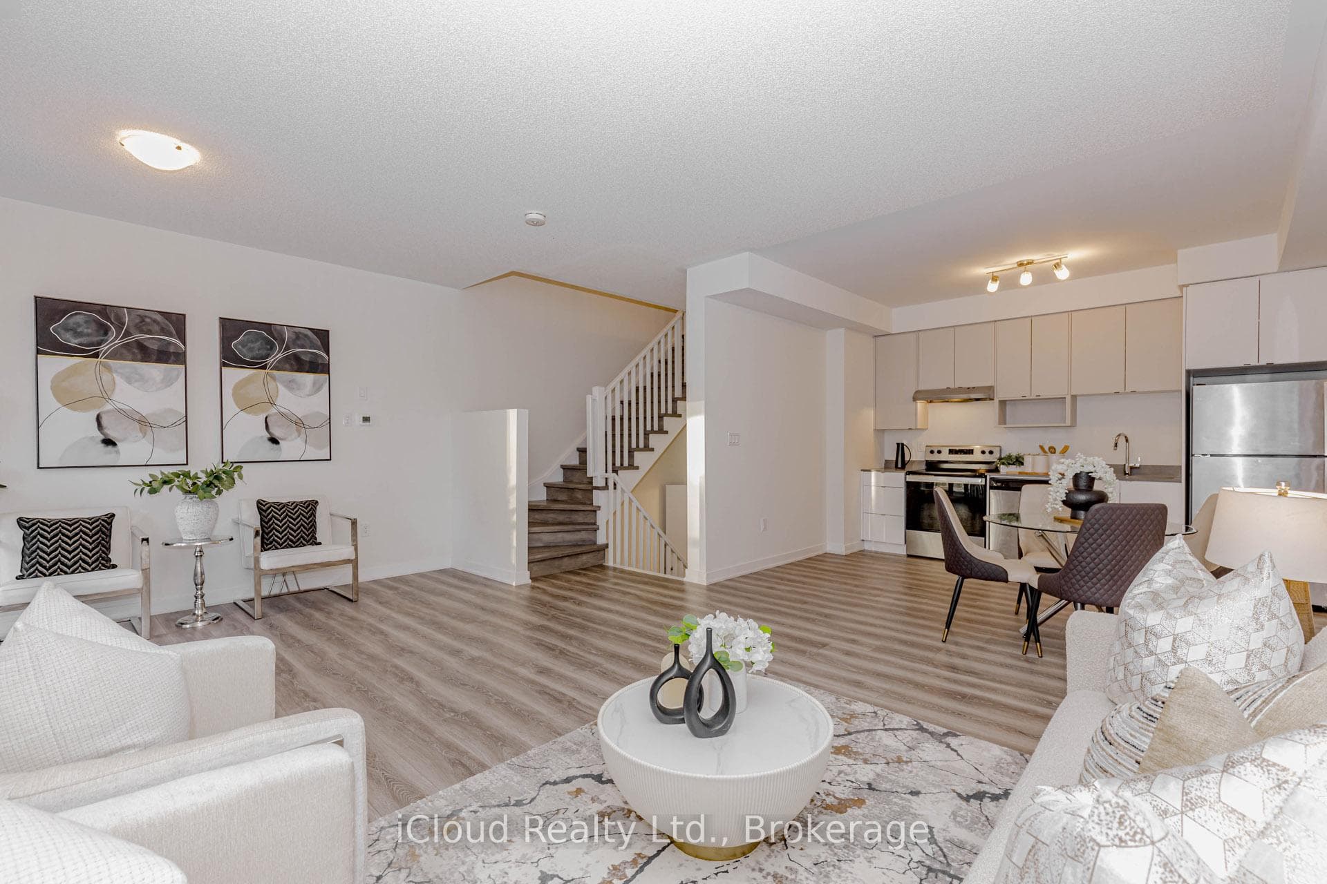 3189 BASTEDO Common Unit 69 - Townhouse photo 14 of 50 in Burlington, Ontario