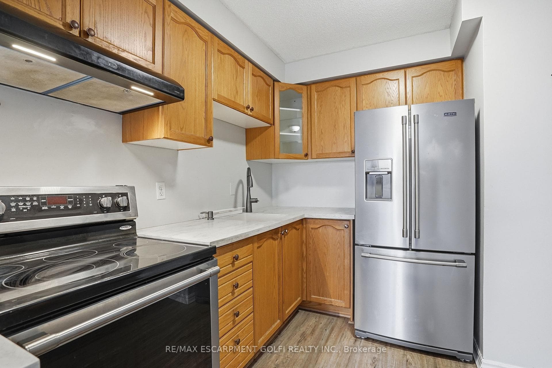 30 Summit Avenue Unit 303 - Condo photo 10 of 28 in Hamilton, Ontario