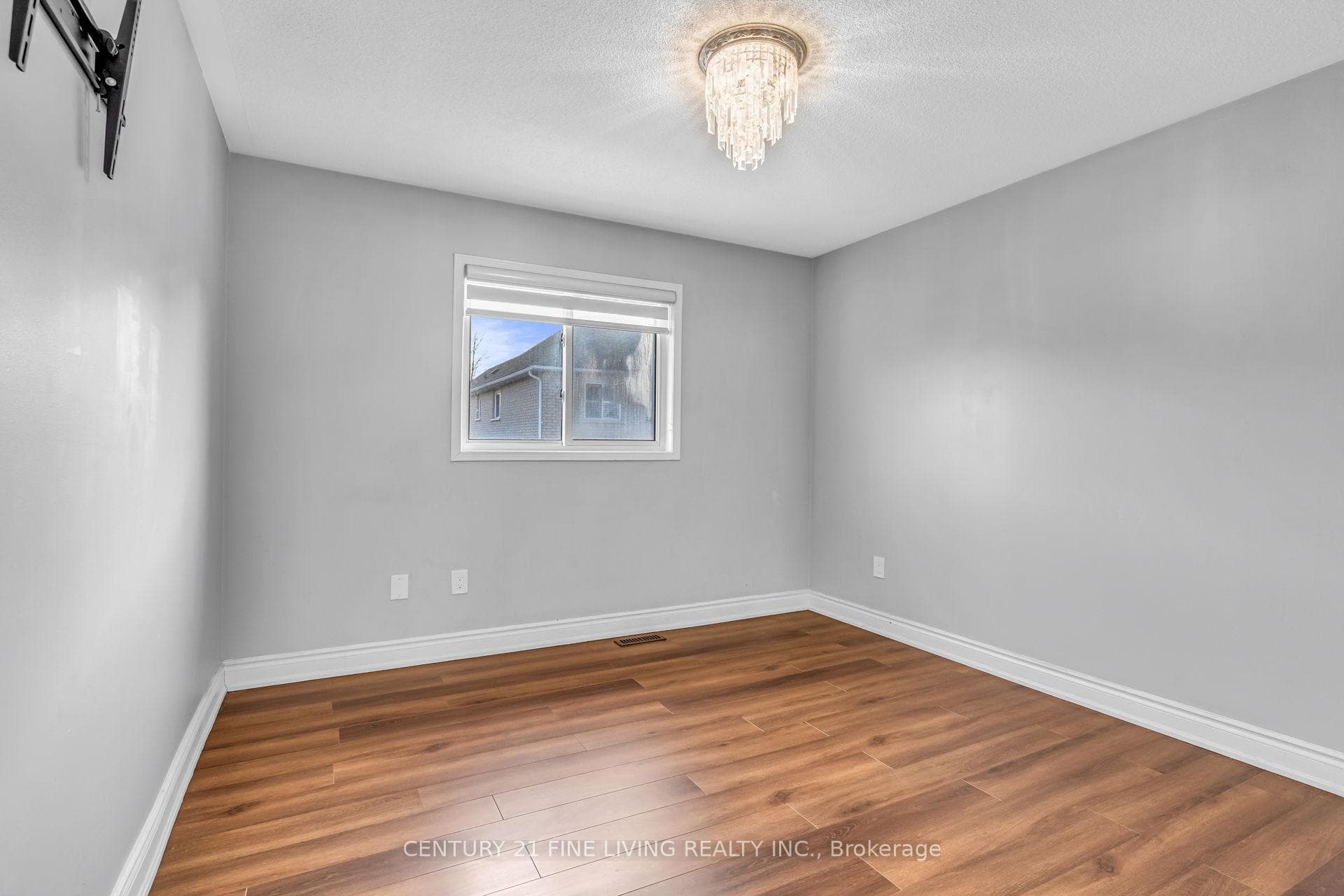 20 Edenvalley Road - Detached photo 29 of 38 in Brampton, Ontario