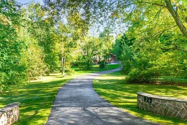 24 Cedar Drive - Detached photo 1 of 50 in Caledon, Ontario