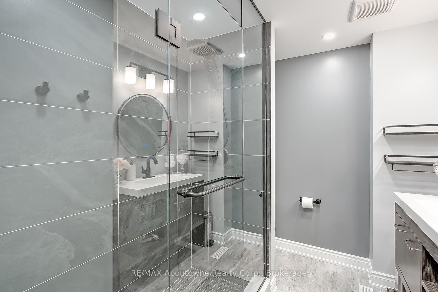 2470 Headon Forest Drive Unit 41 - Condo photo 23 of 42 in Burlington, Ontario