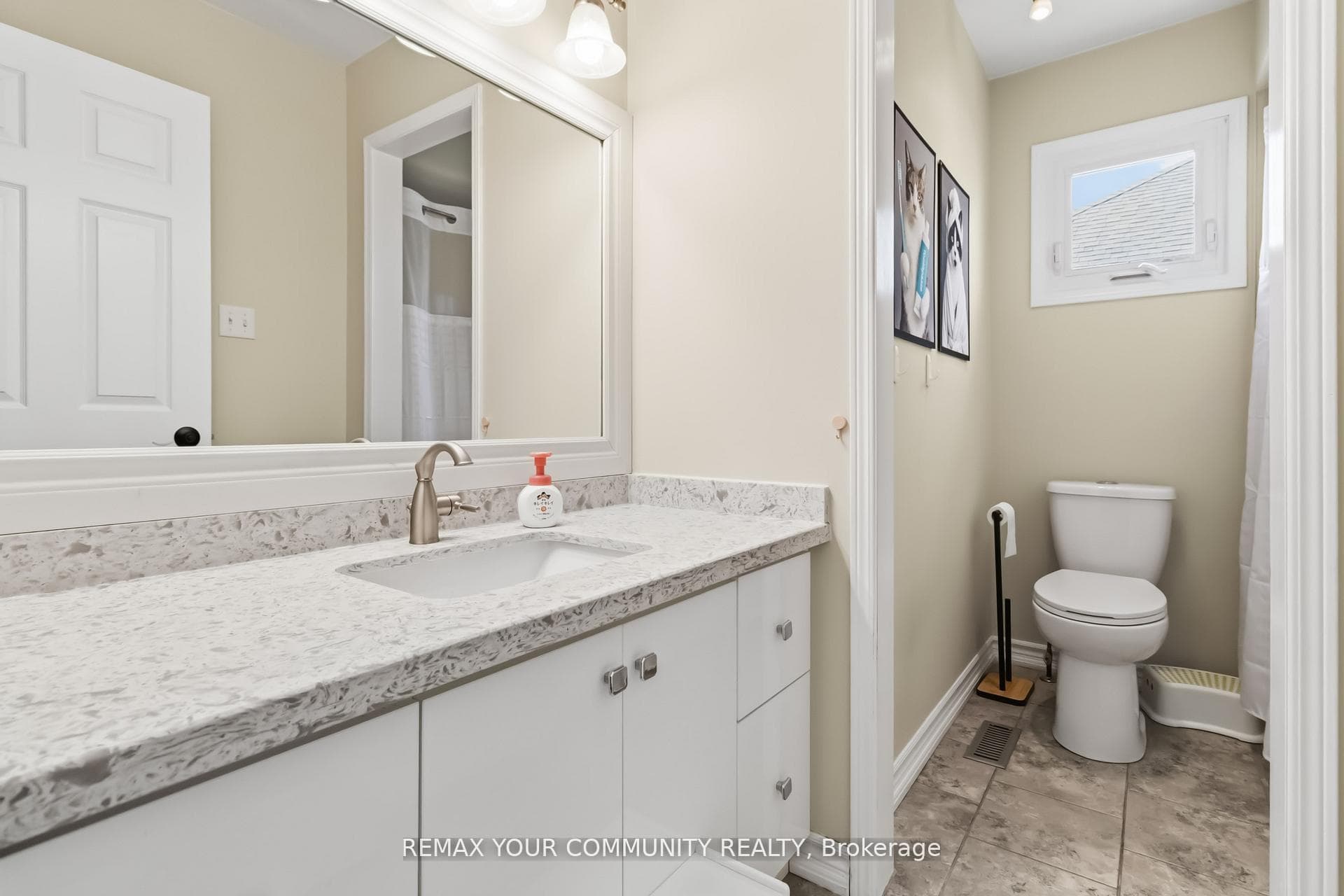 4184 Vermont Crescent - Detached photo 36 of 50 in Burlington, Ontario