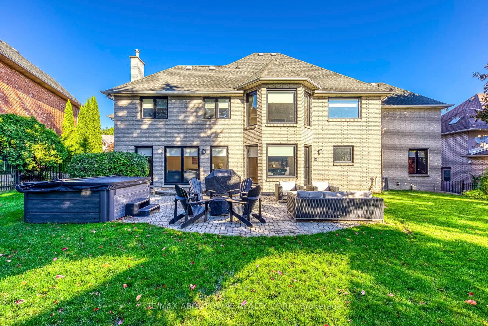 54 Deerview Avenue - Detached photo 48 of 50 in Hamilton, Ontario