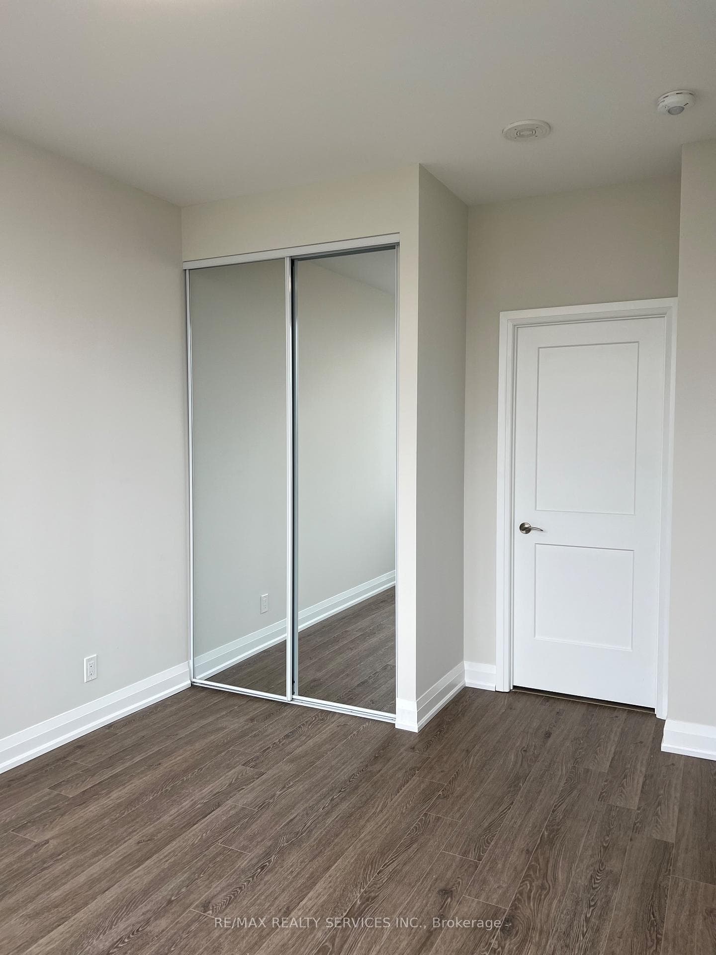 15 Lynch Street Unit 303 - Condo photo 18 of 27 in Brampton, Ontario