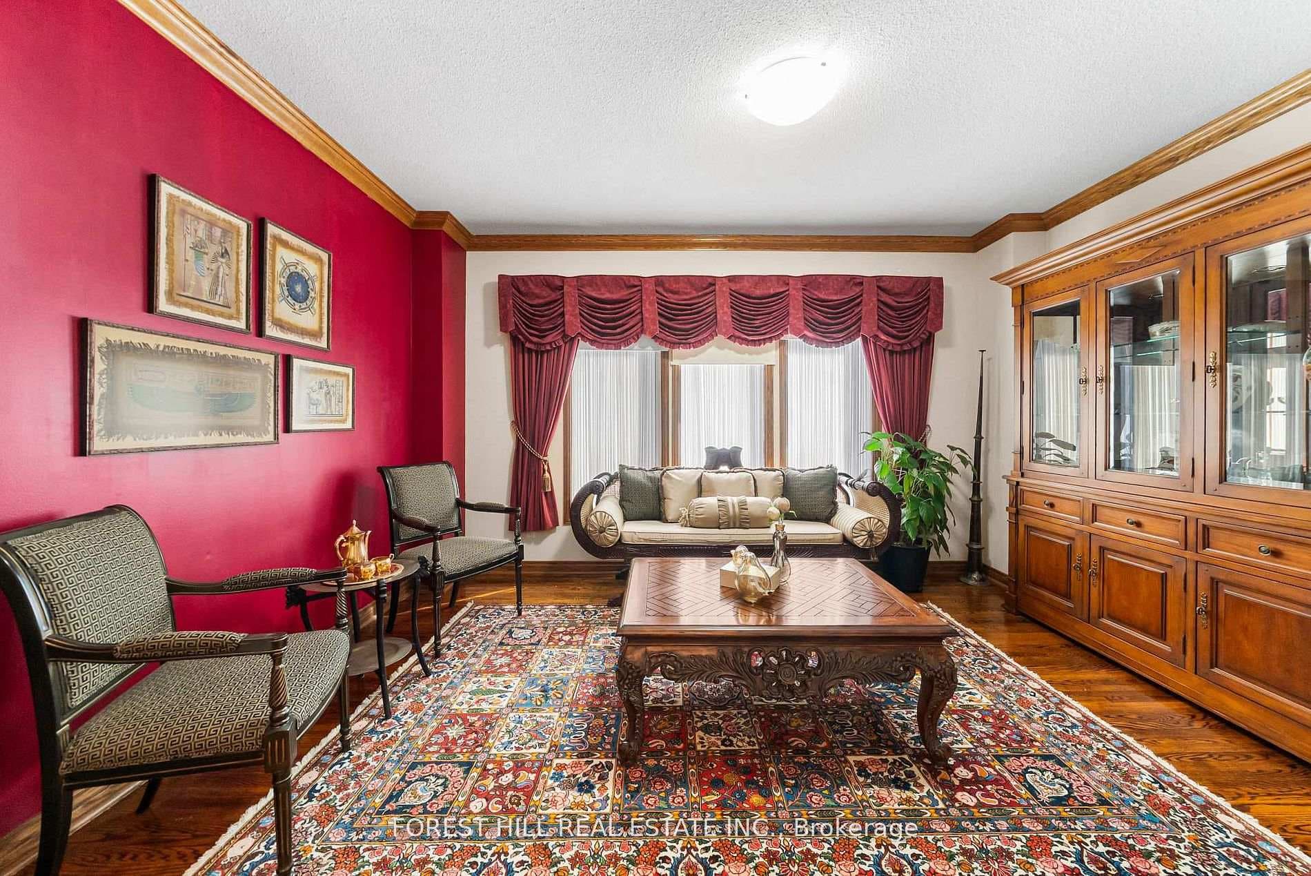 73 Garnier Court - Detached photo 7 of 48 in Hillcrest Village / Bayview Village, Ontario