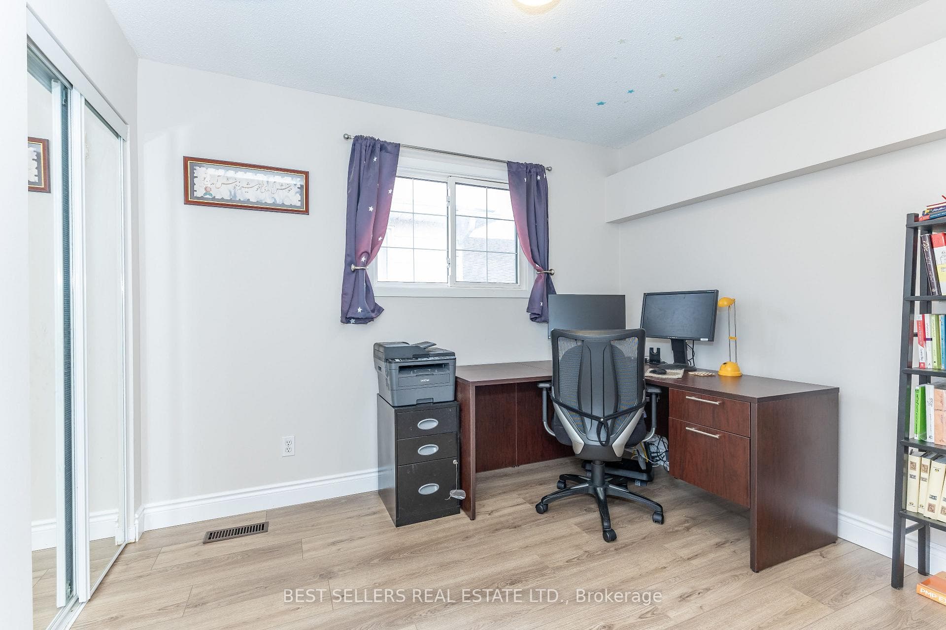 2554 Palisander Avenue - Semi-Detached photo 18 of 31 in Mississauga, Ontario