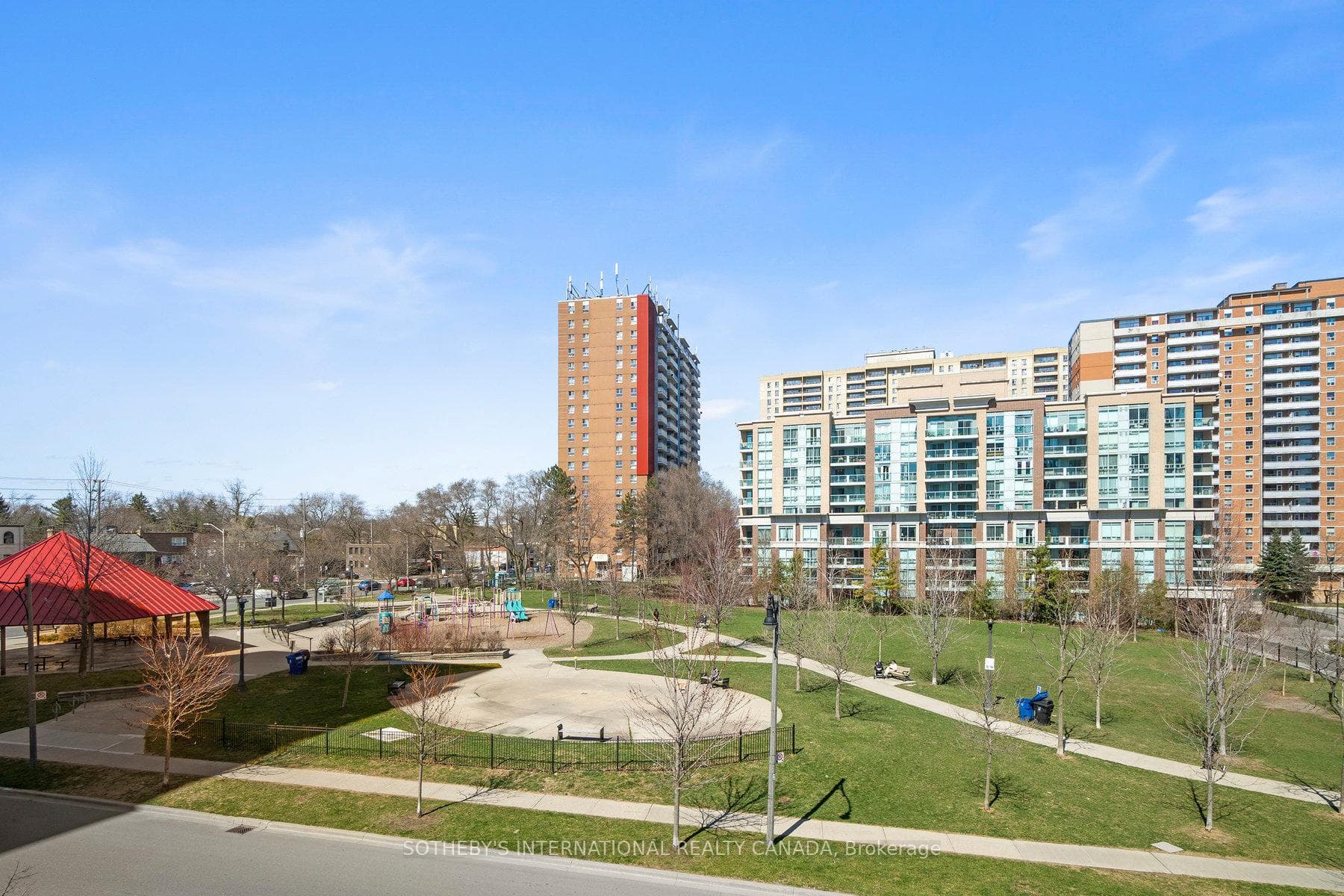 30 Michael Power Place - Condo photo 37 of 49 in Etobicoke (Islington / Rexdale), Ontario