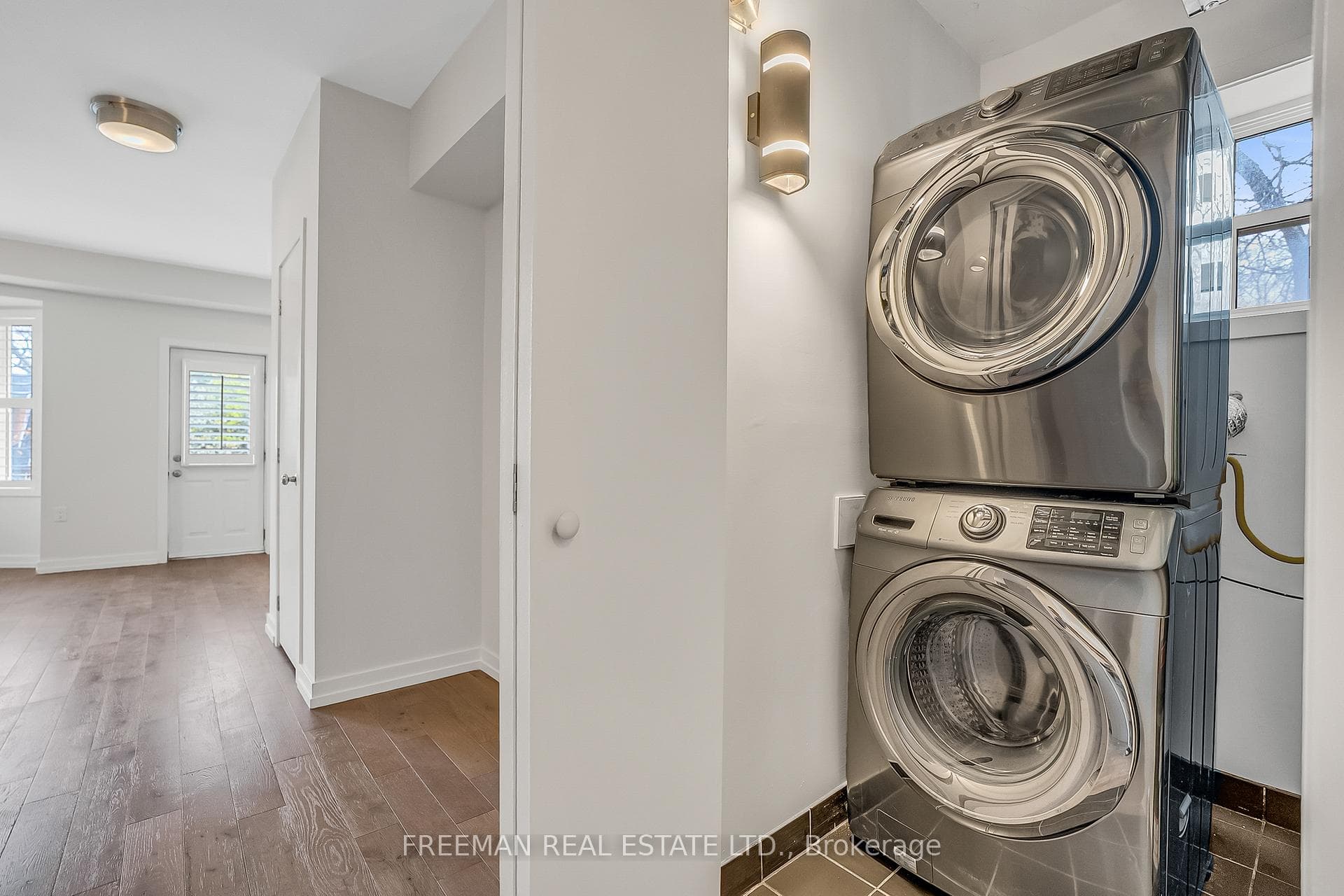 12 Arlington Avenue - Detached photo 15 of 46 in Annex / Yorkville / Summerhill, Ontario