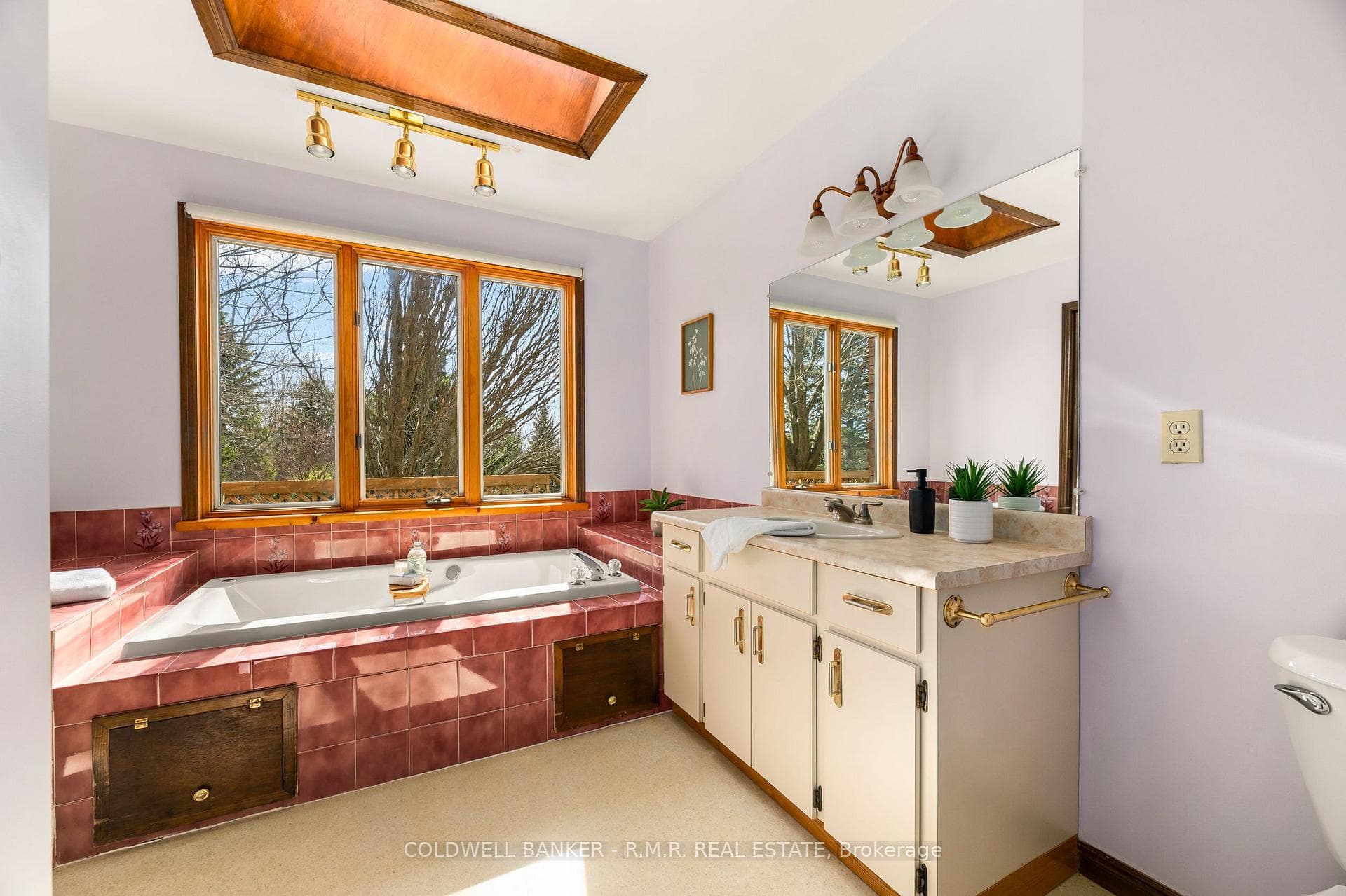 21 Skye Valley Drive - Detached photo 32 of 50 in Hamilton Township, Ontario