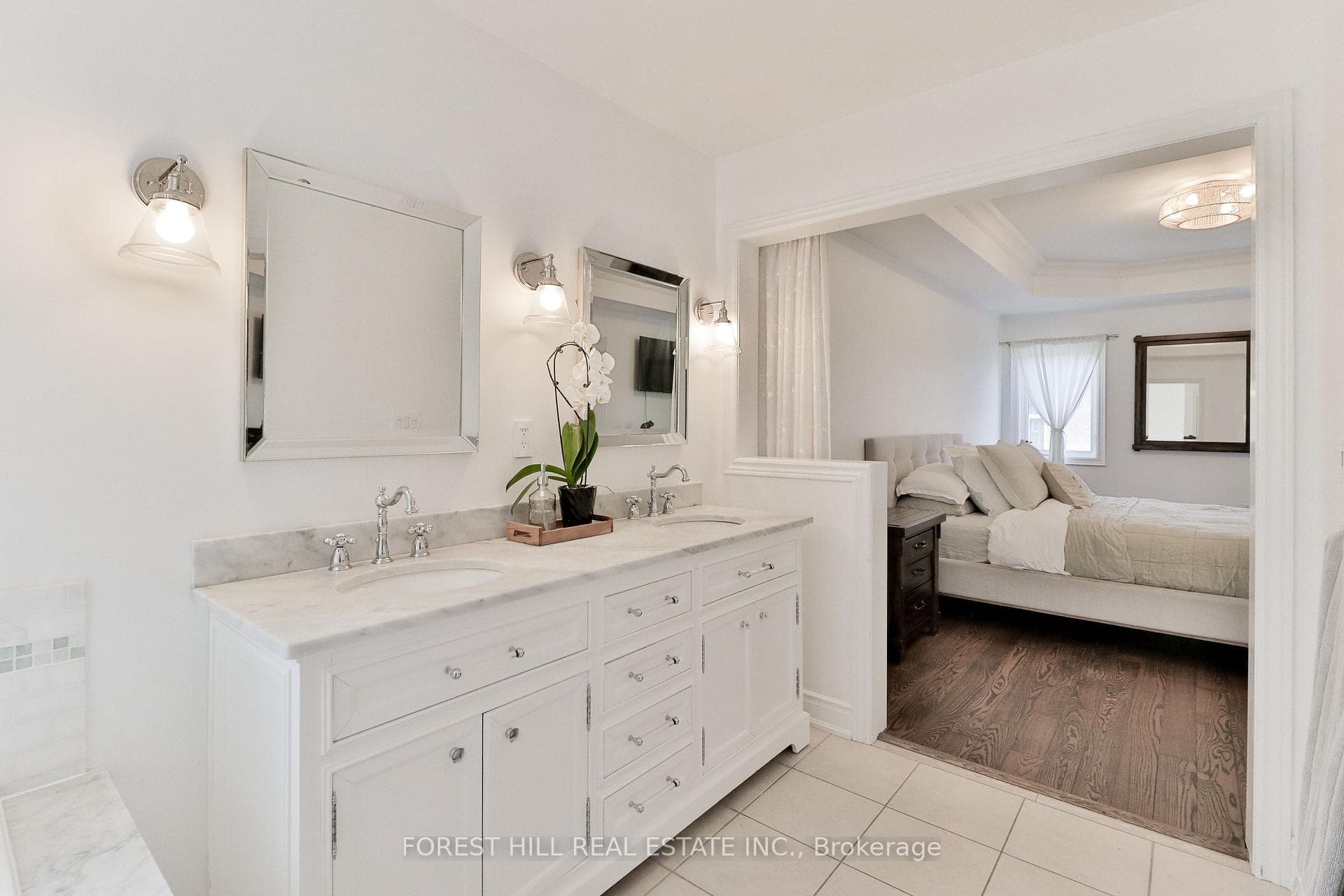 327 Turning Leaf Road - Detached photo 29 of 43 in Oakville, Ontario