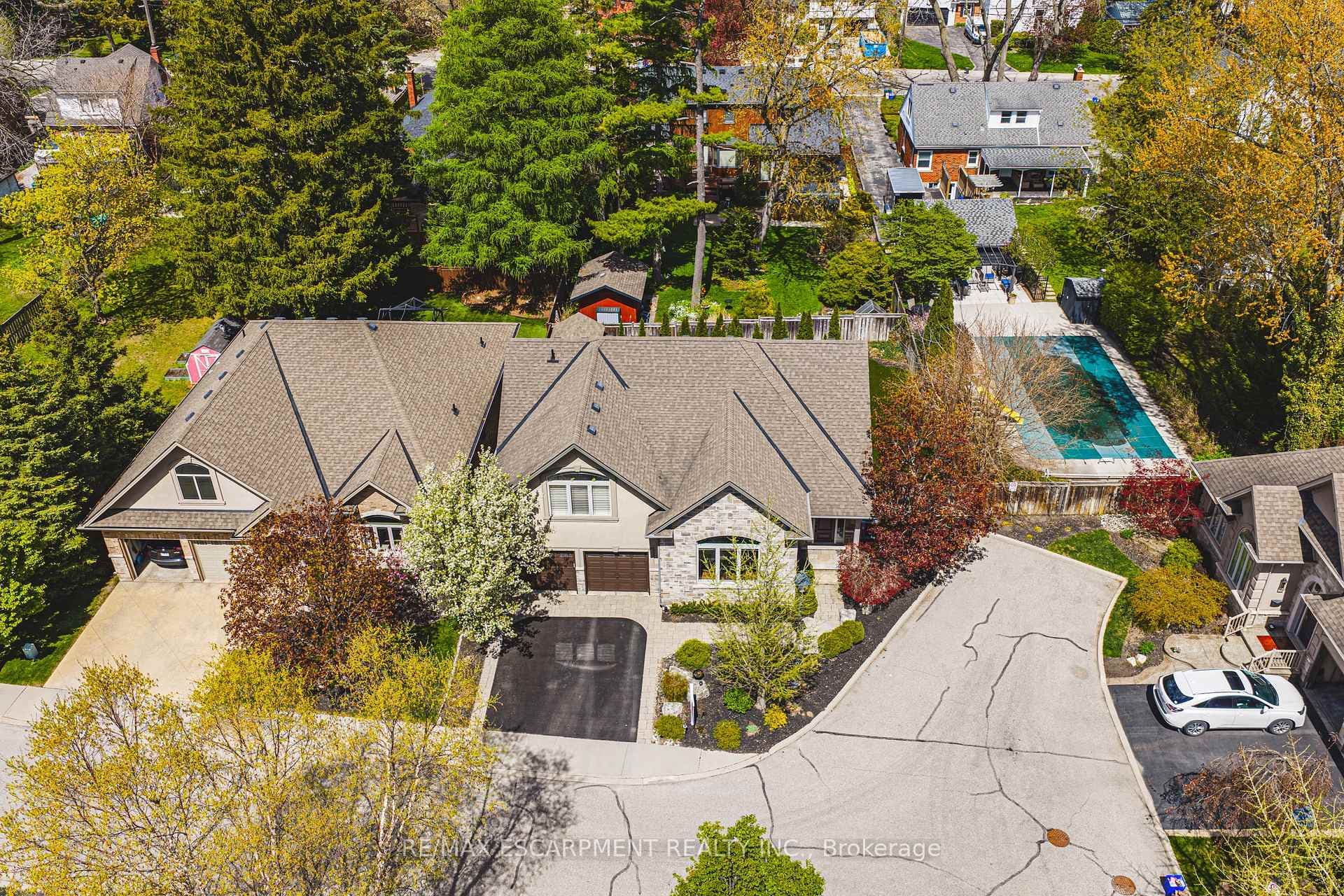 976 Shadeland Avenue Unit 3 - Detached photo 3 of 46 in Burlington, Ontario