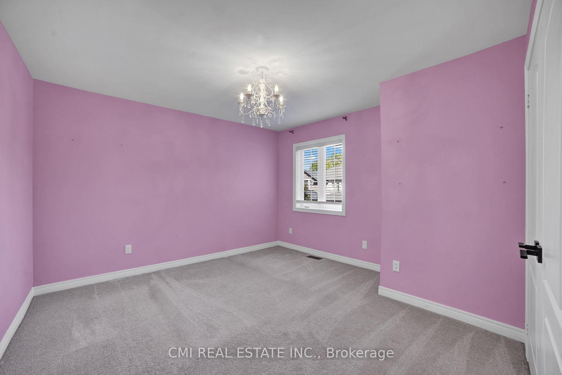 2171 Jardine Crescent - Detached photo 10 of 50 in Burlington, Ontario