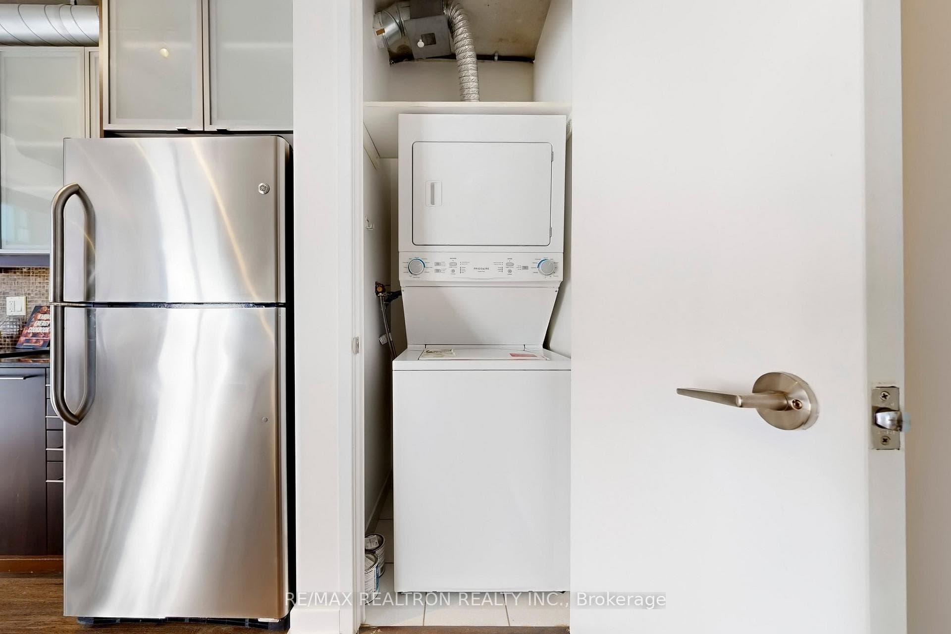 533 Richmond Street Unit 408 - Condo photo 18 of 23 in Downtown Toronto / Waterfront, Ontario