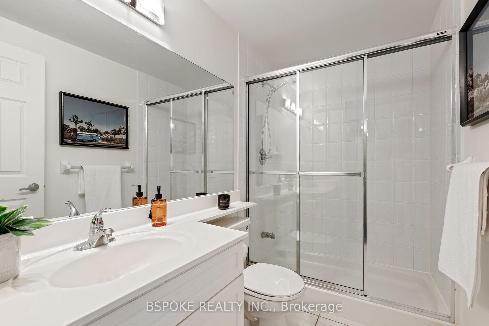 19 Barberry Place Unit 804 - Condo photo 11 of 21 in Hillcrest Village / Bayview Village, Ontario