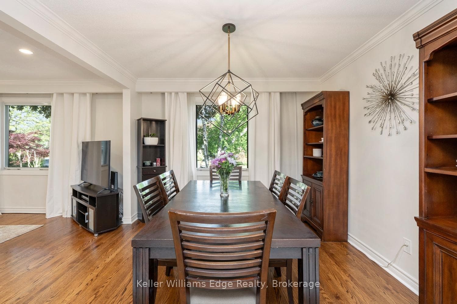 2213 Sunnyvale Drive - Detached photo 14 of 48 in Oakville, Ontario