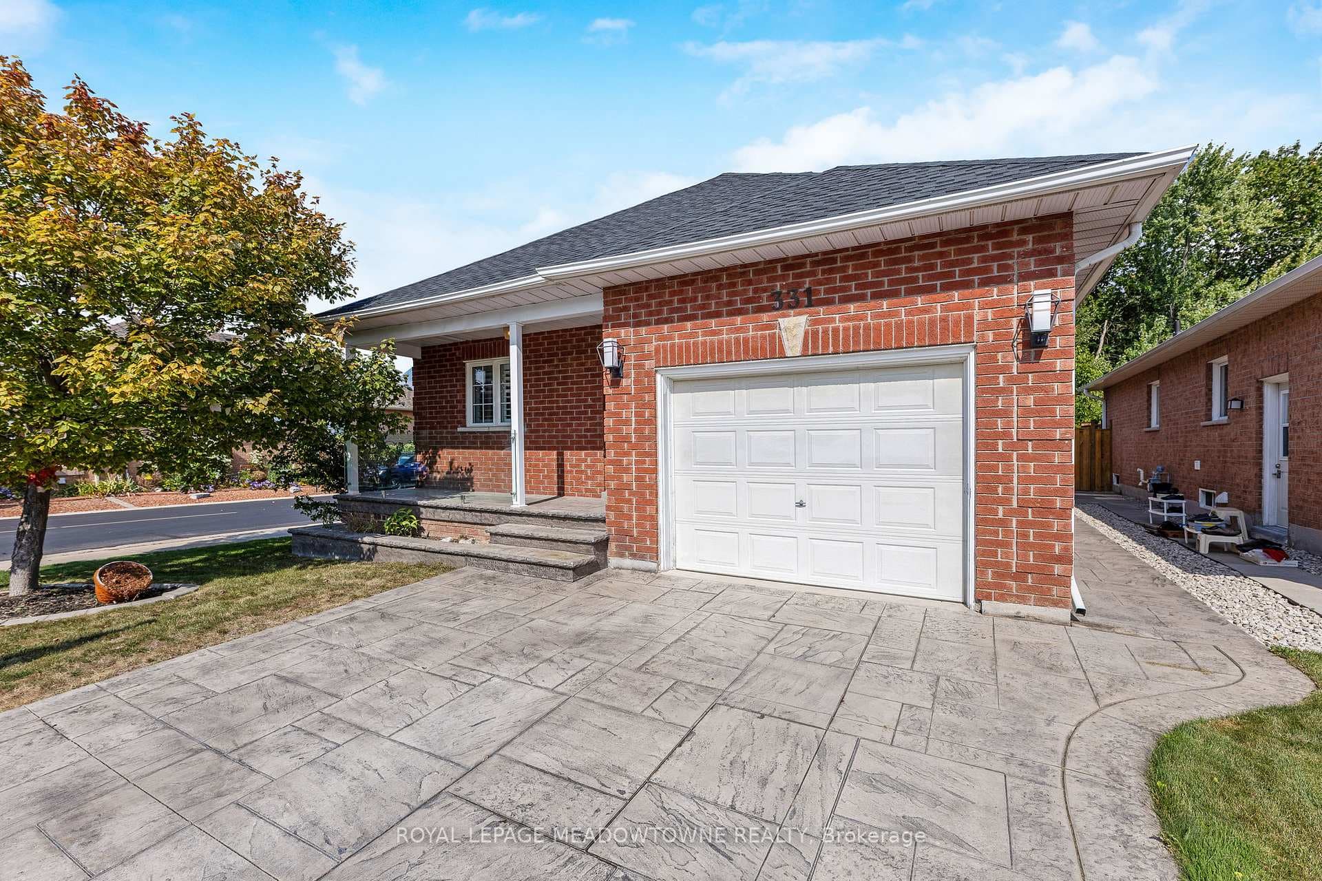 331 Centennial Forest Drive - home for sale in Milton, Ontario