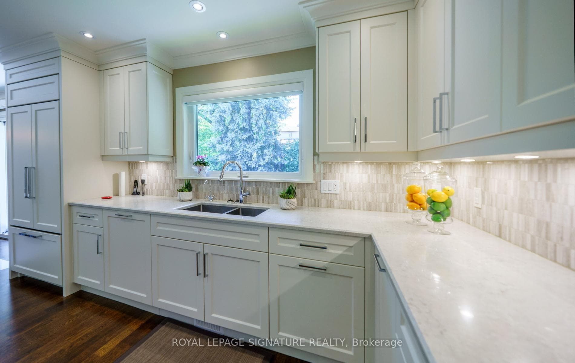 12 Abbeywood Trail - Detached photo 12 of 50 in Don Mills / Parkwoods / Victoria Village, Ontario