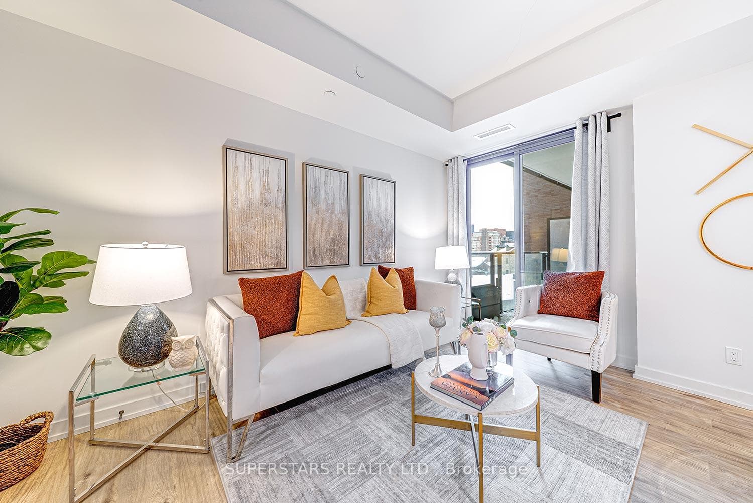 35 Parliament Street Unit 601 - Condo photo 1 of 32 in Regent Park / Cabbagetown / St. James Town, Ontario