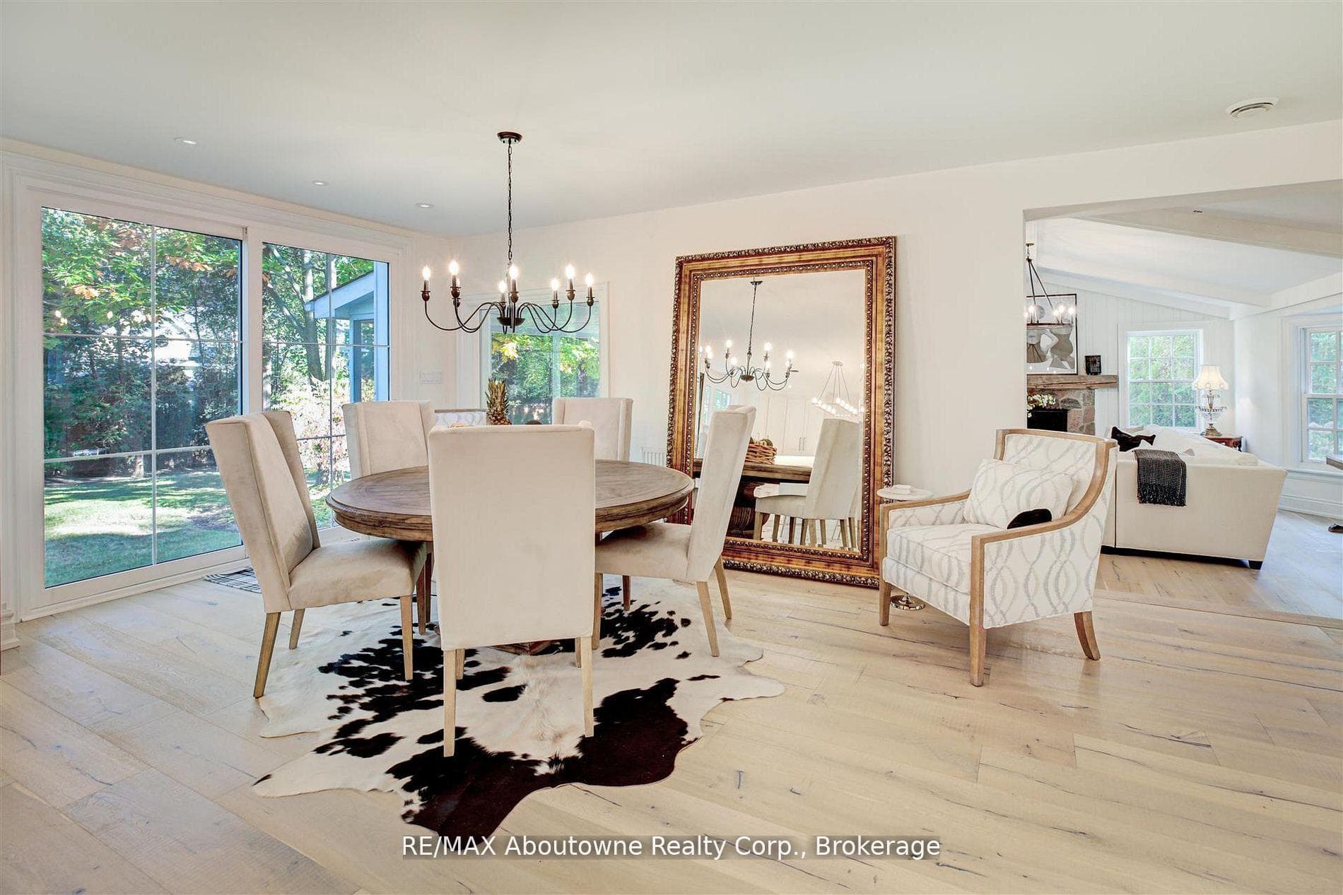 317 Gloucester Avenue - Detached photo 19 of 39 in Oakville, Ontario