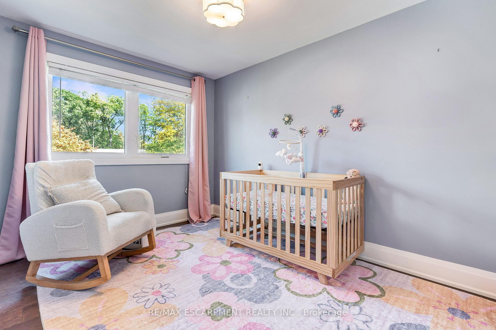 296 Kent Crescent - Multi-Family photo 19 of 50 in Burlington, Ontario