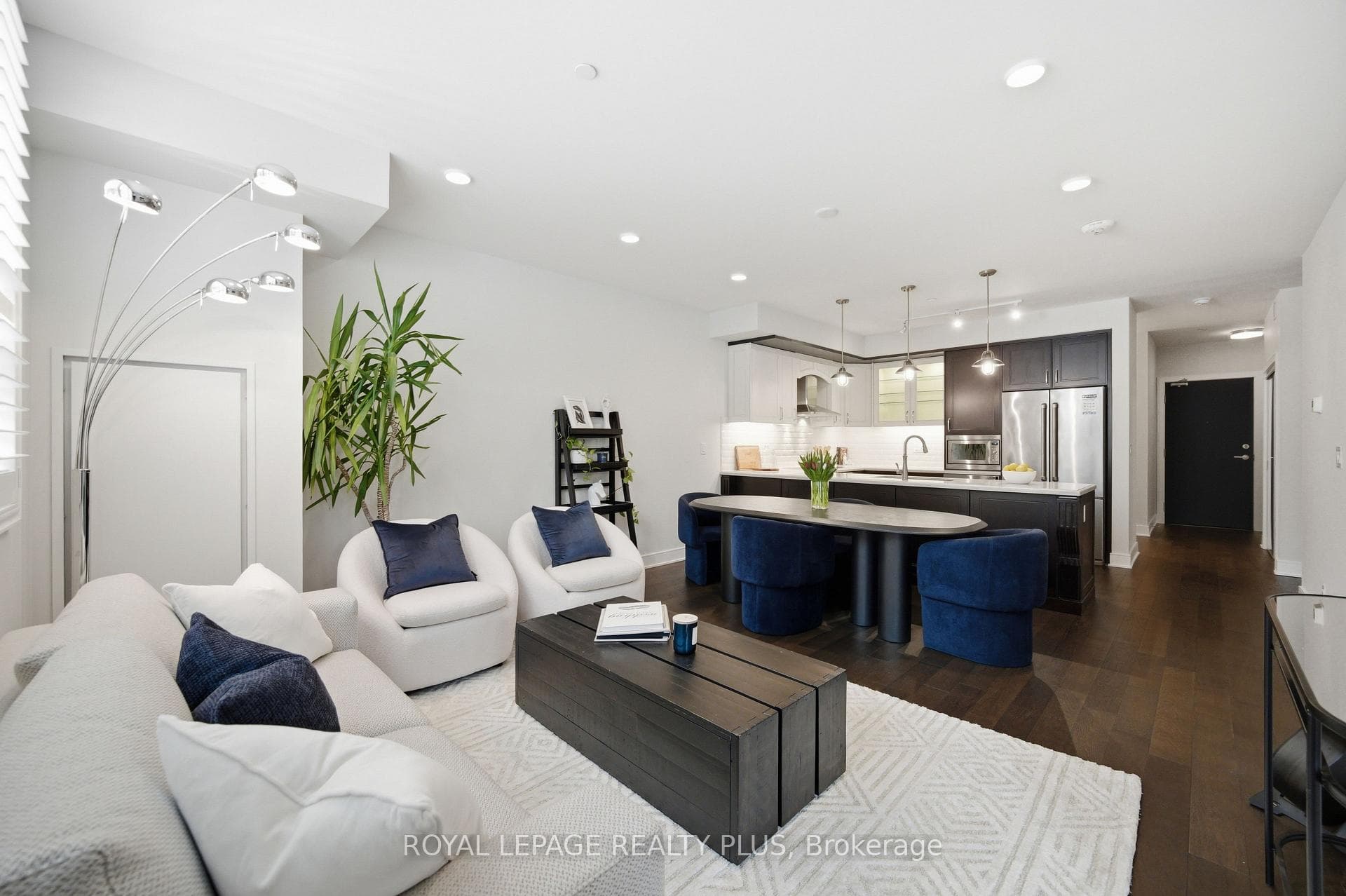 1575 Lakeshore Road Unit 117 - Condo for sale in Applewood, Ontario