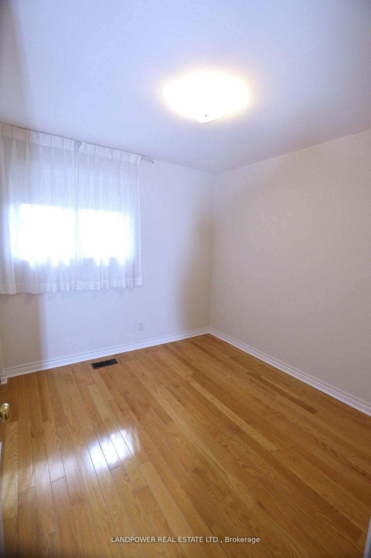 93 Clansman Boulevard - Detached photo 19 of 37 in Hillcrest Village / Bayview Village, Ontario