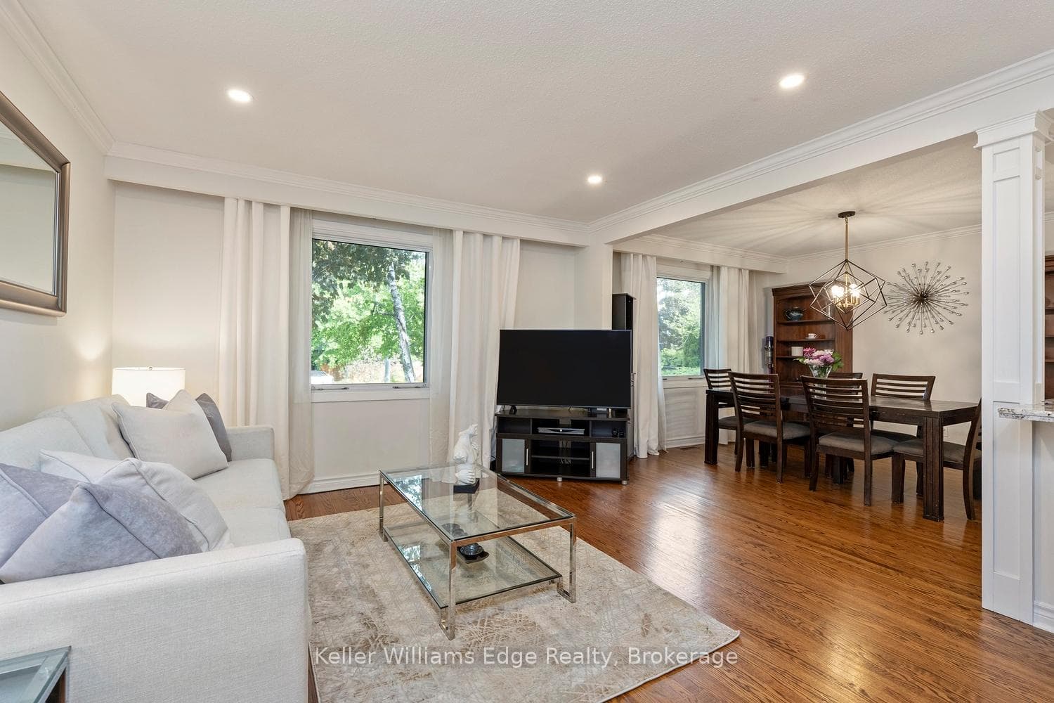 2213 Sunnyvale Drive - Detached photo 10 of 48 in Oakville, Ontario