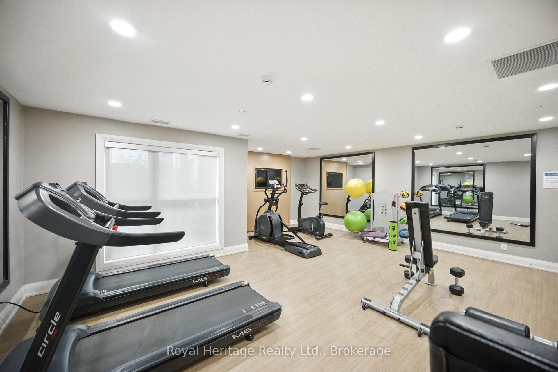 128 Grovewood Common Unit 319 - Condo photo 22 of 38 in Oakville, Ontario