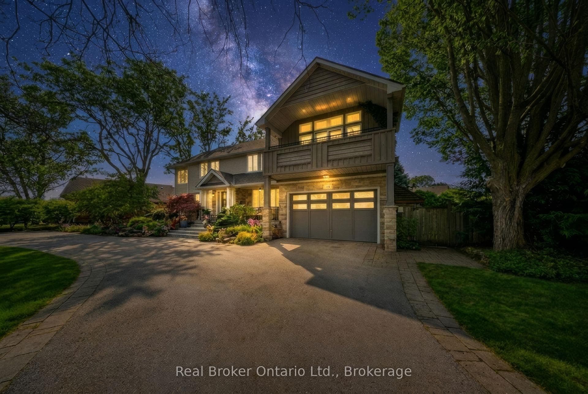 383 North Shore Boulevard - Detached photo 3 of 46 in Burlington, Ontario