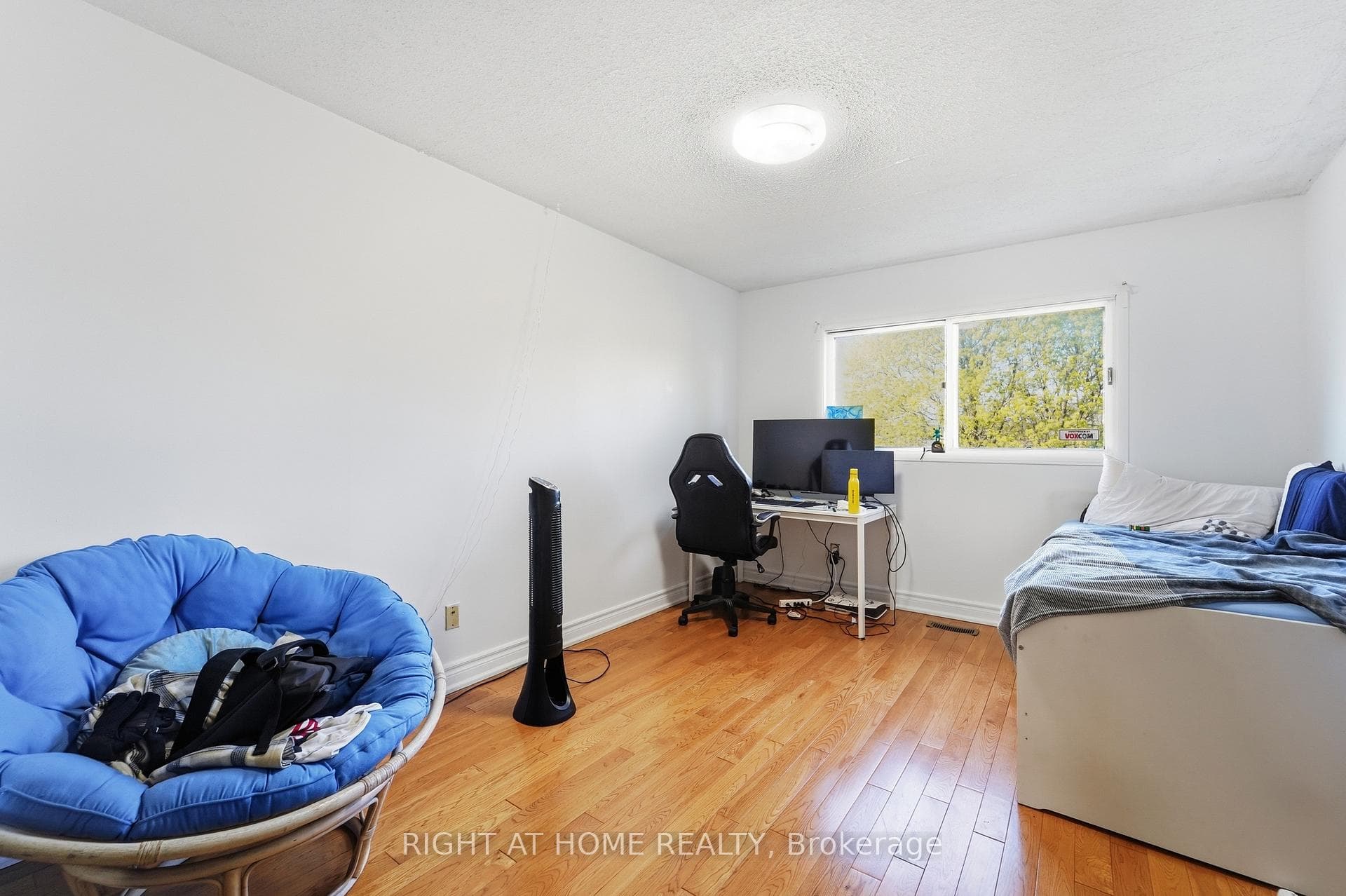 141 Sandown Avenue - Detached photo 24 of 40 in Birch Cliff / Cliffside, Ontario