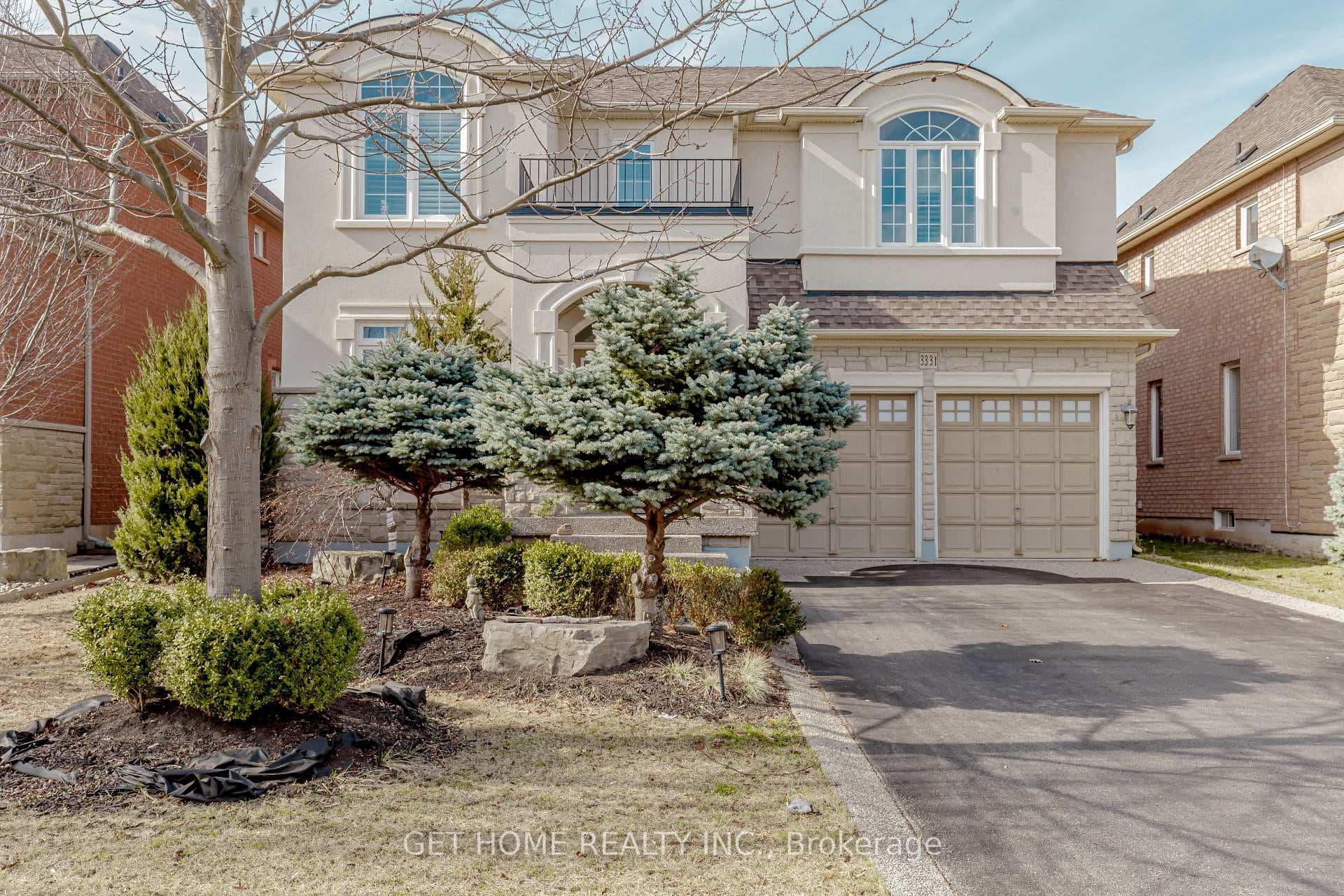 3331 Fox Run Circle - home for sale in Oakville, Ontario