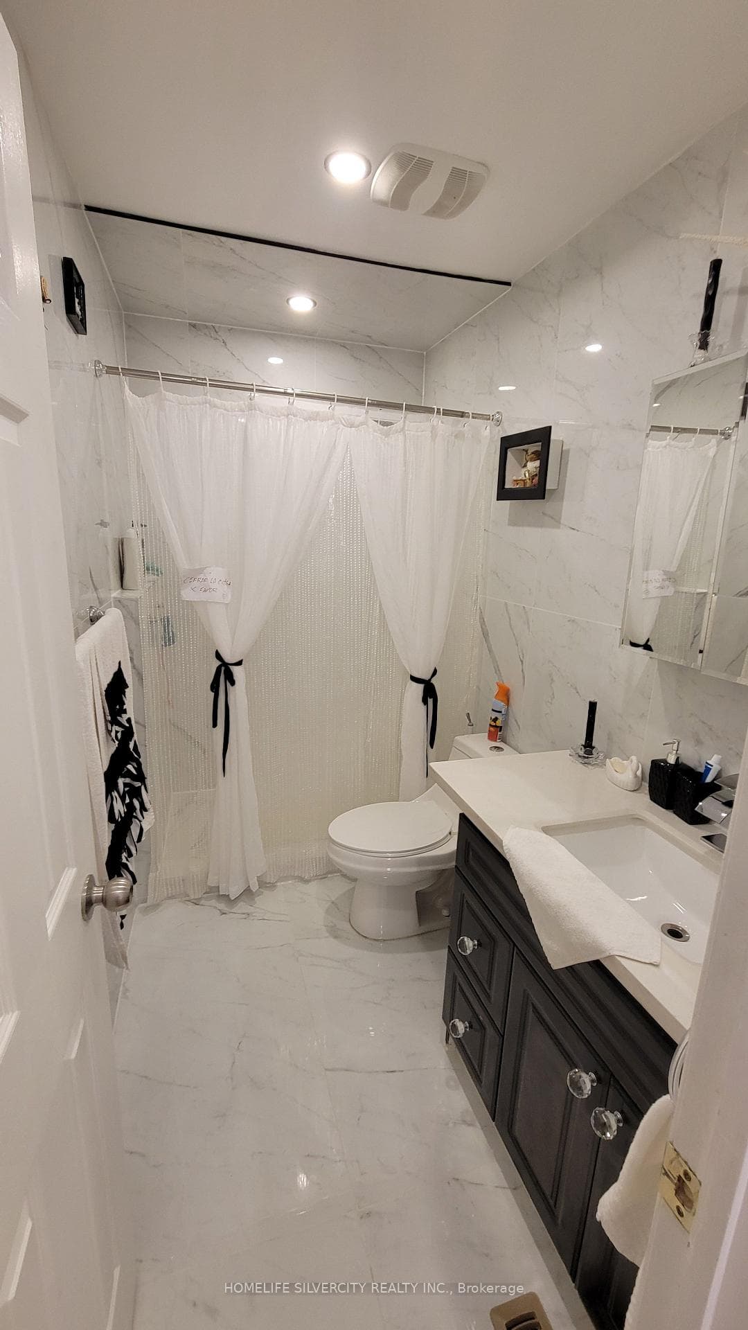 900 Central Park Drive Unit 36 - Condo photo 7 of 7 in Brampton, Ontario