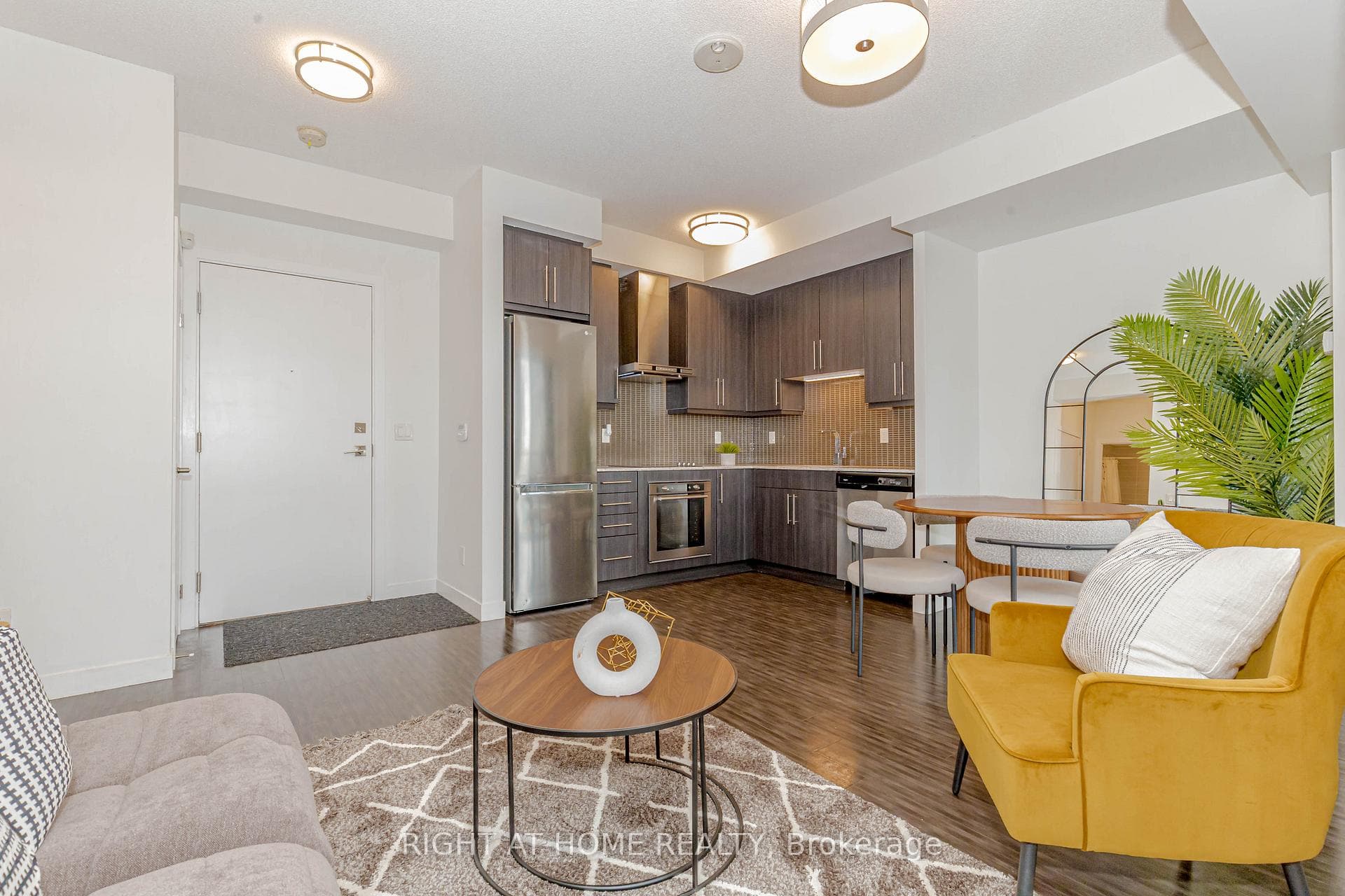 2093 Fairview Street Unit 709 - Condo photo 16 of 45 in Burlington, Ontario