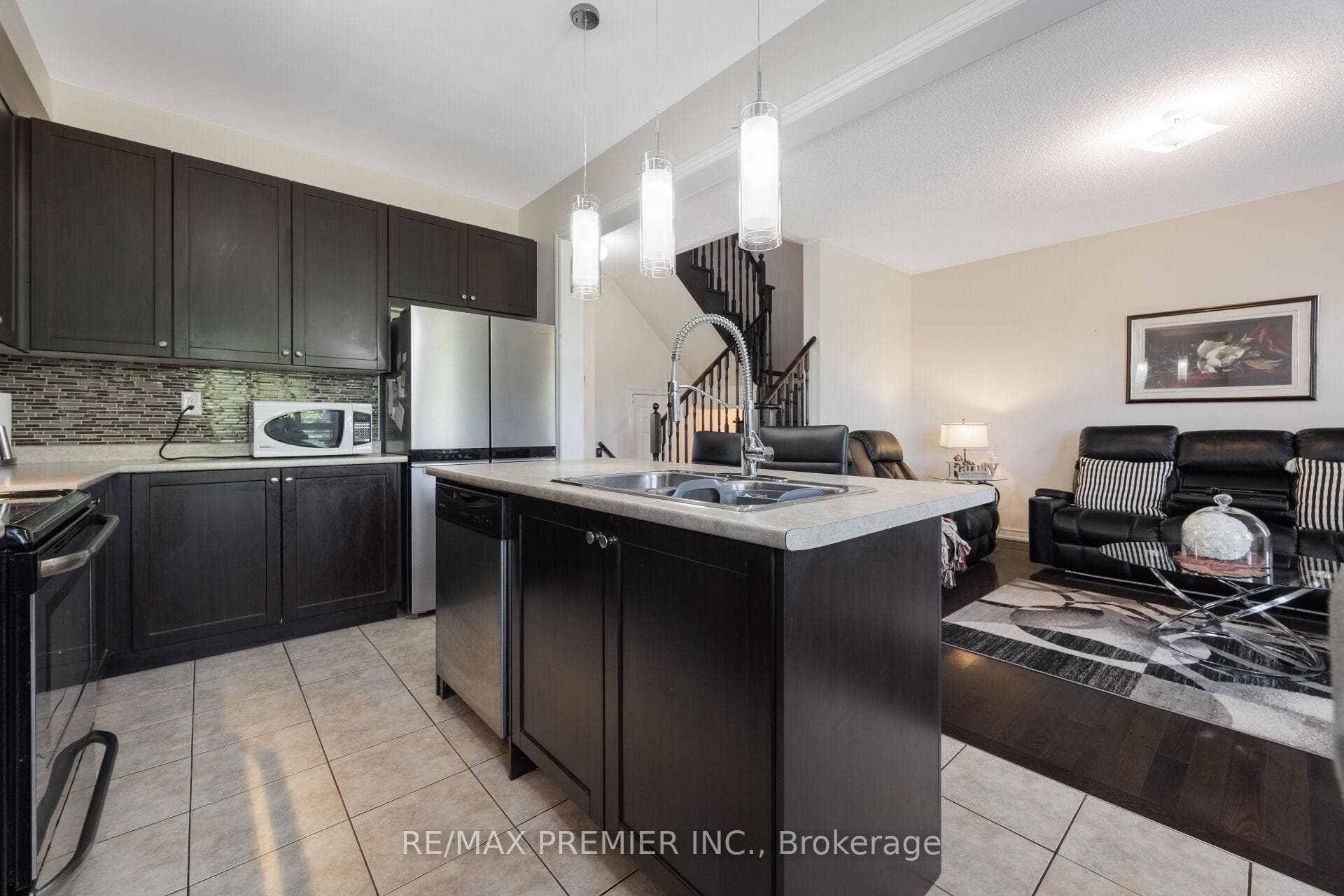 85 Kimborough Hollow - Semi-Detached photo 22 of 50 in Brampton, Ontario