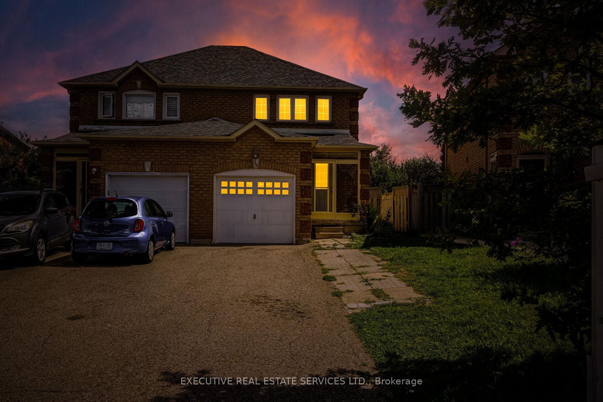 39 Caruso Drive - home for sale in Brampton, Ontario