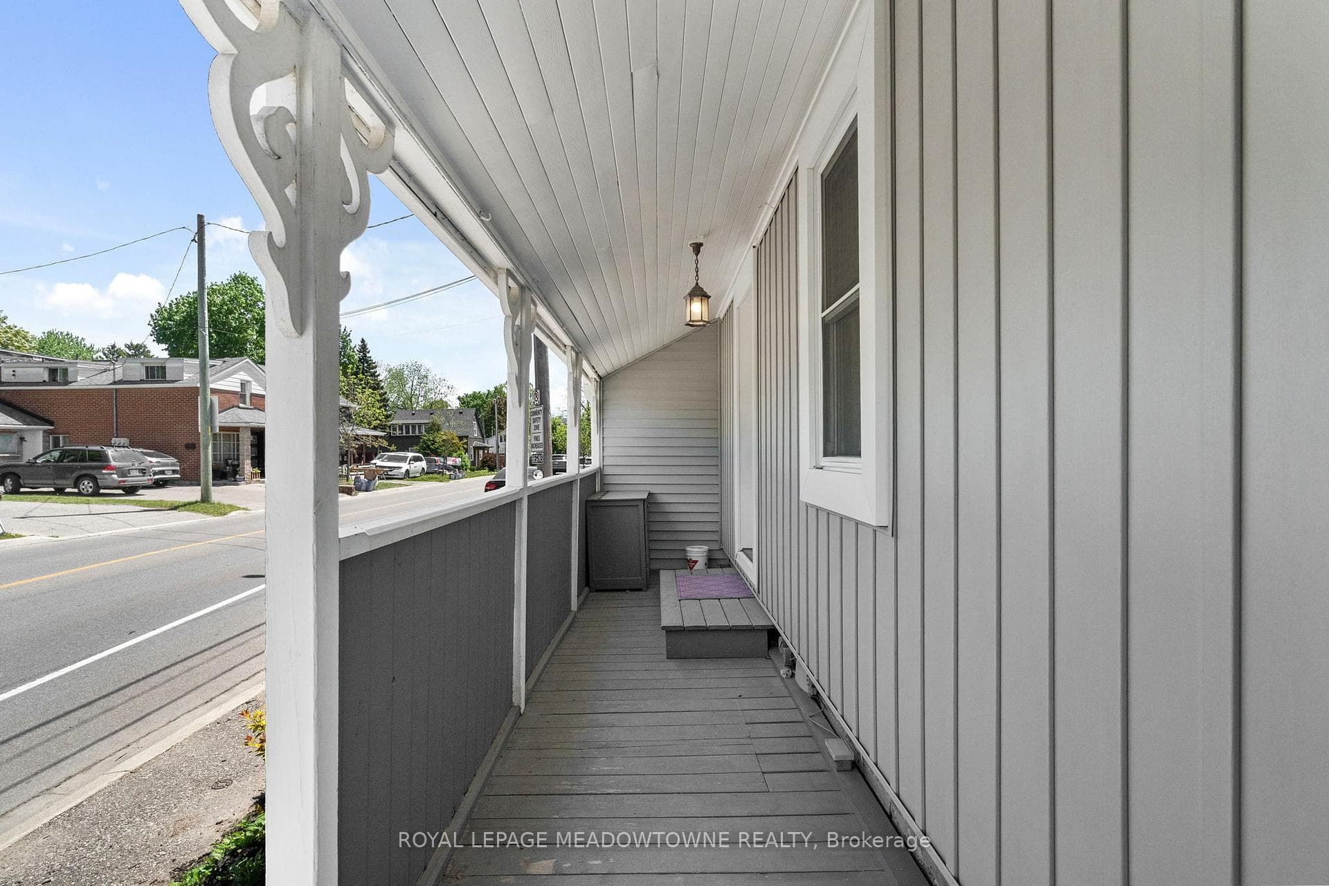 272 Pine Street - Detached photo 4 of 32 in Milton, Ontario