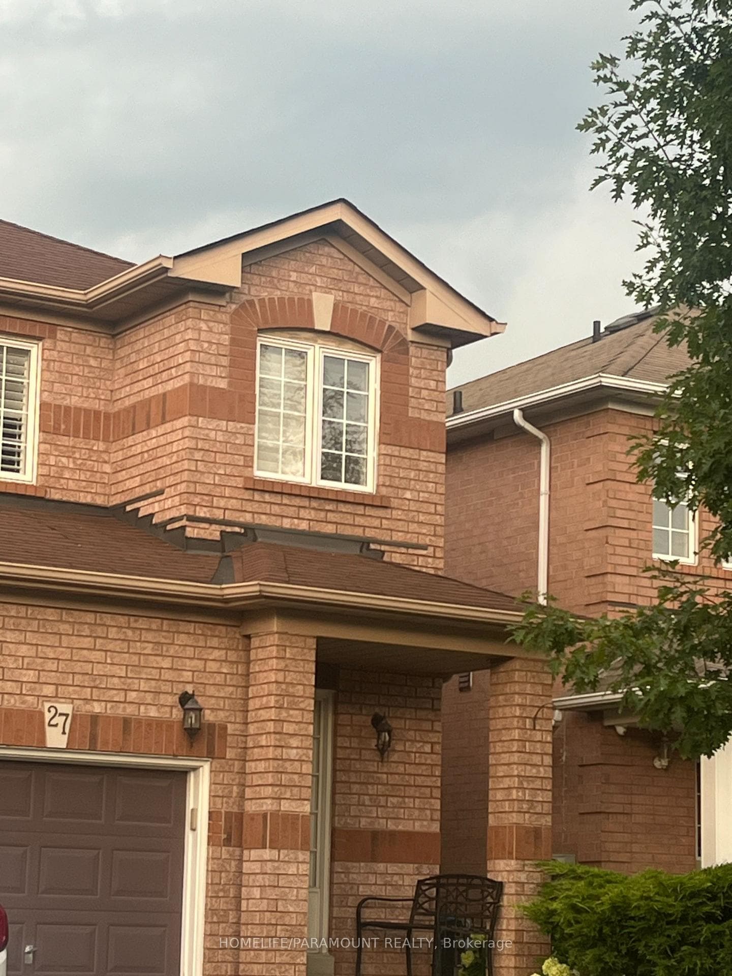27 Lonestar Crescent - home for sale in Brampton, Ontario