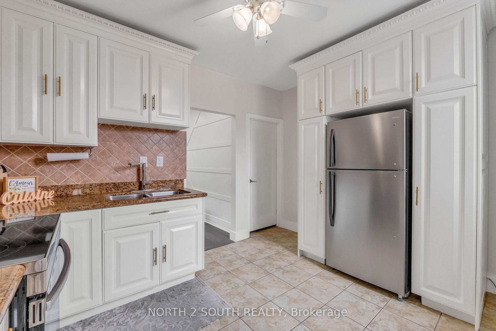 28 Teignmouth Avenue - Detached photo 12 of 44 in Keelesdale / Eglinton West, Ontario