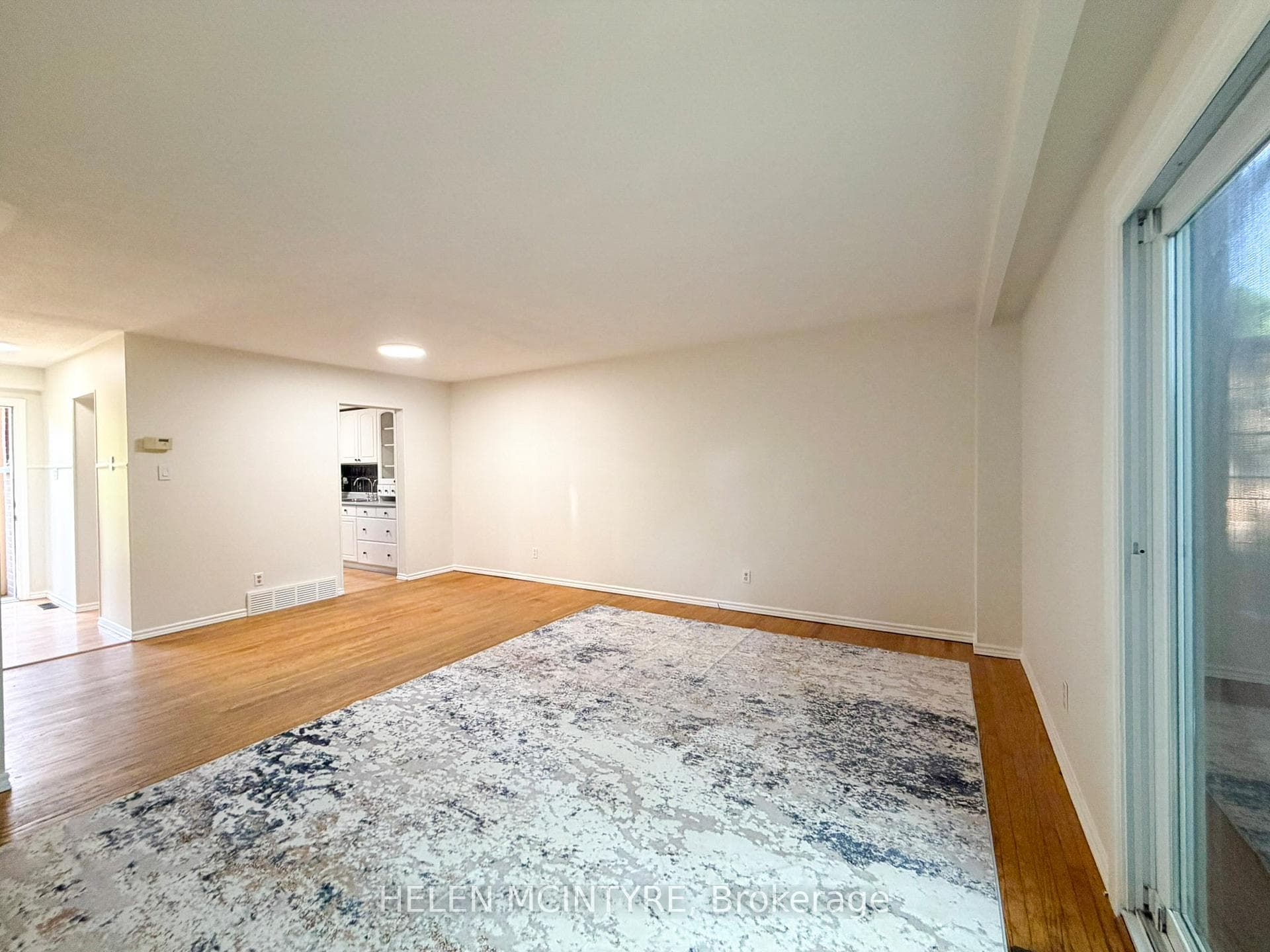 140 Ripley Court Unit 4 - Townhouse photo 27 of 47 in Oakville, Ontario