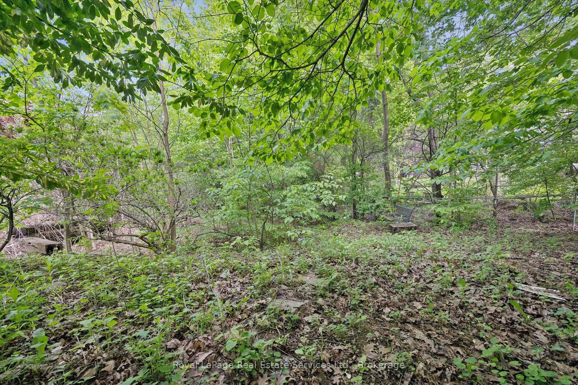 1118 Melvin Avenue - Detached photo 11 of 26 in Oakville, Ontario